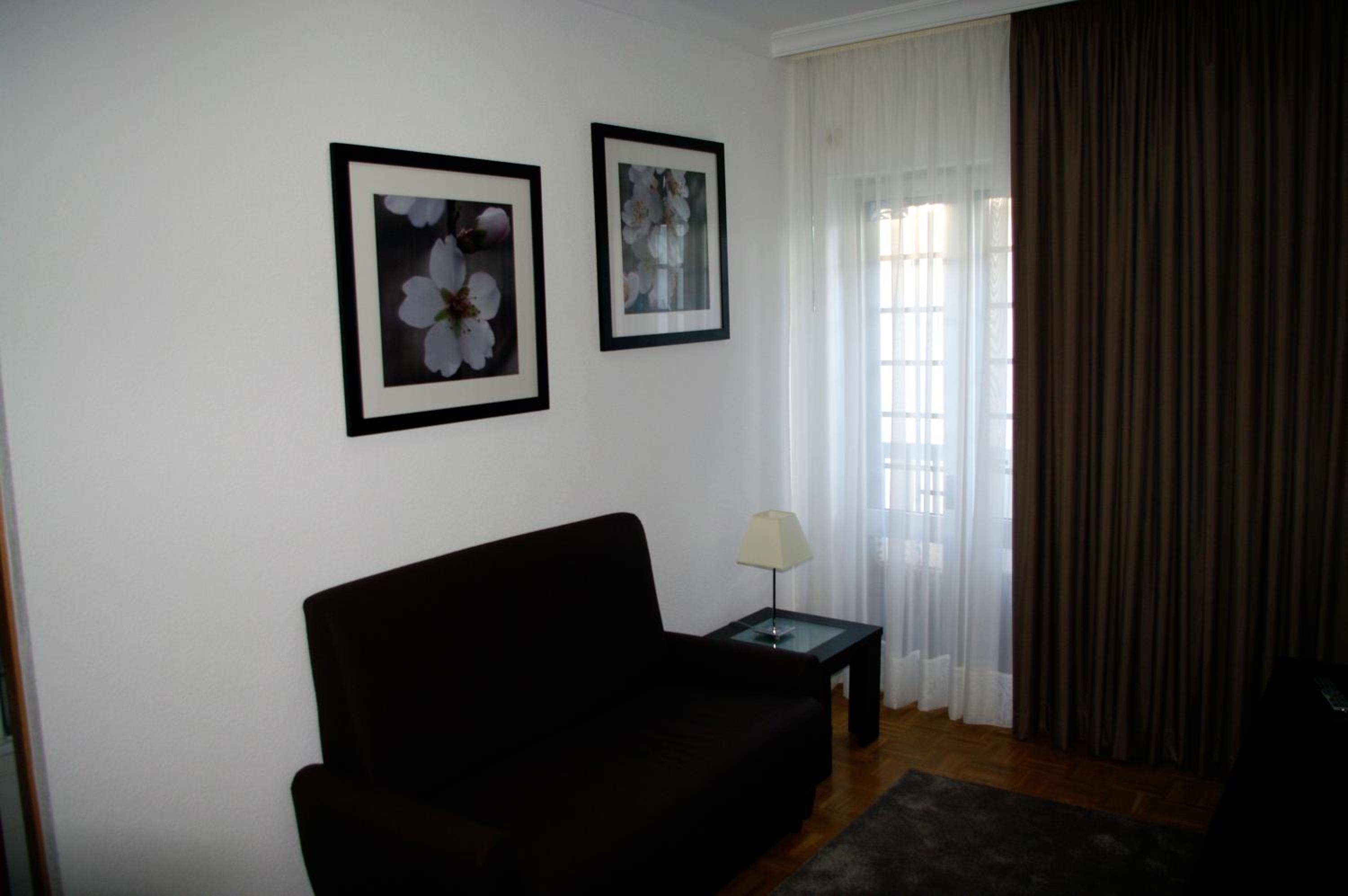 Suite - Photo 4