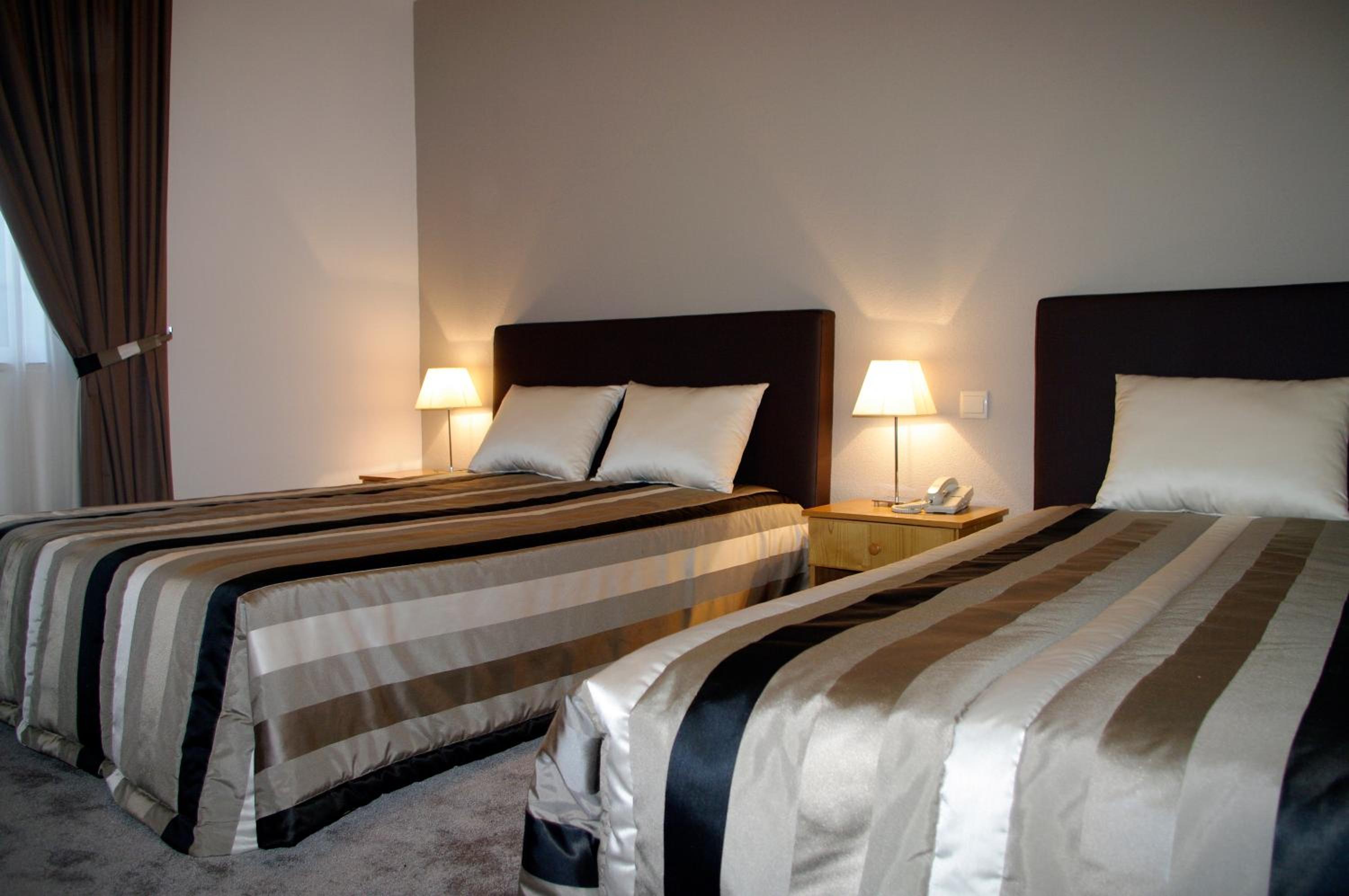 Suite - Photo 5