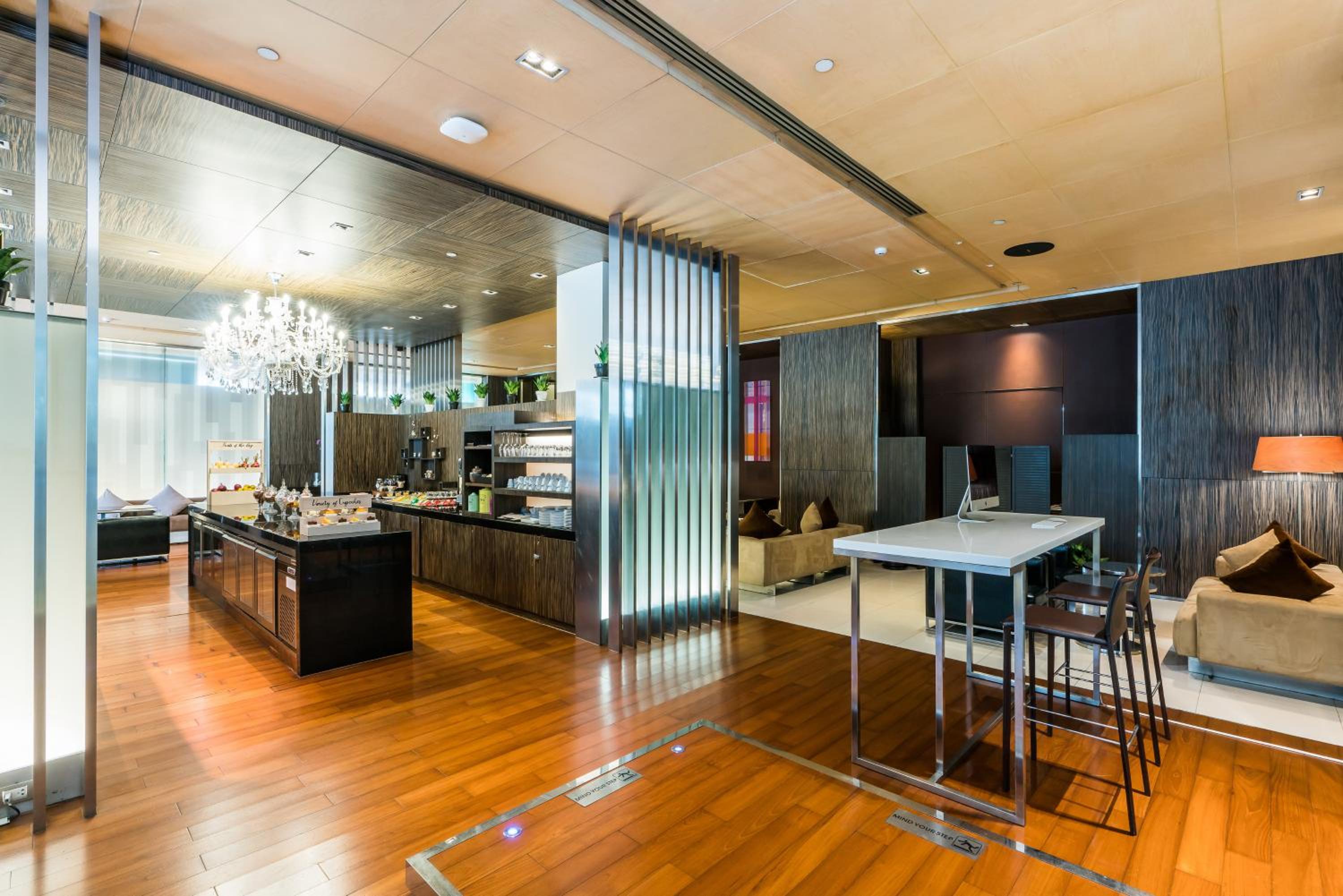 Pathumwan Terrace Suite photo 3