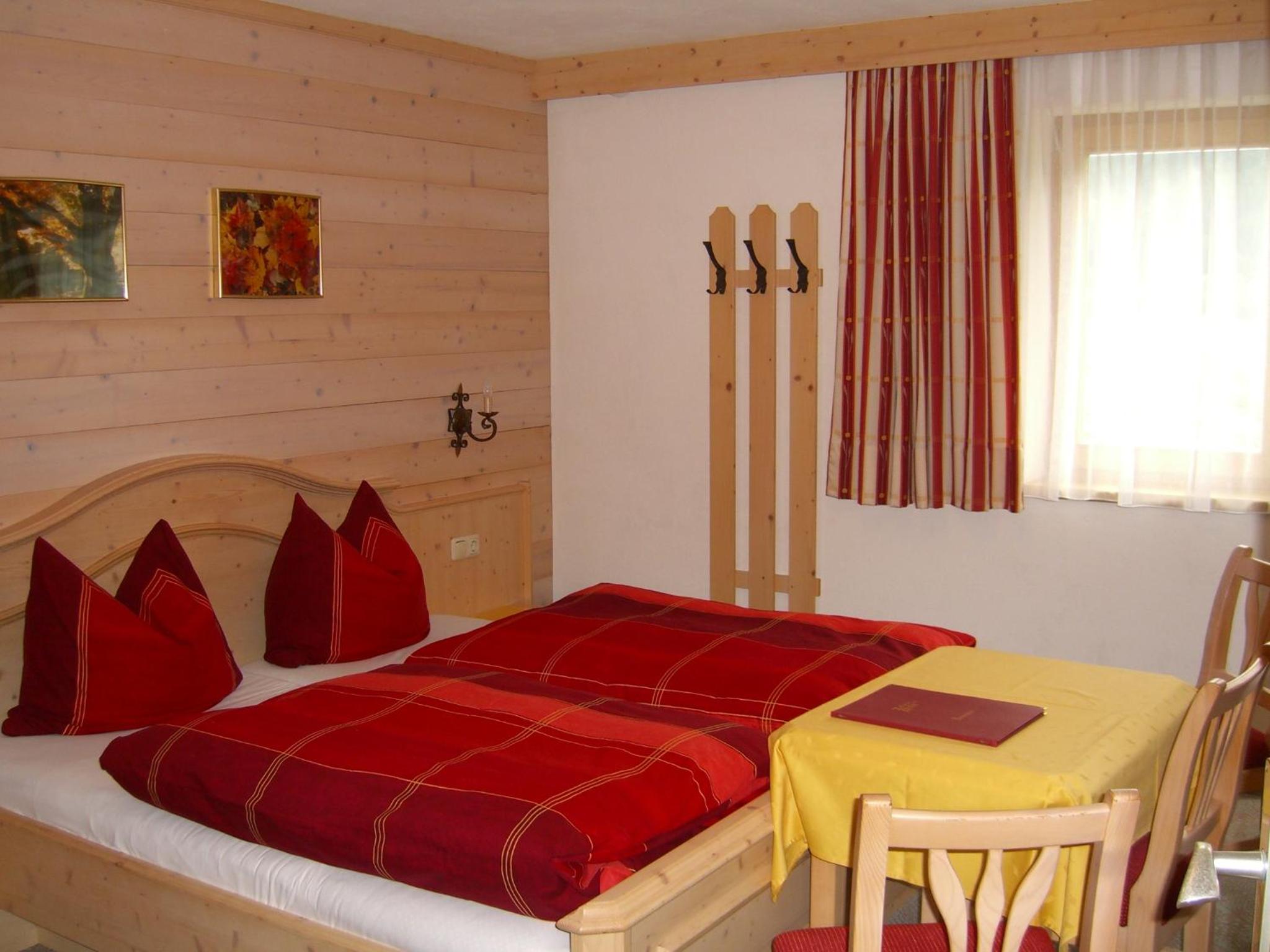 Standard Triple Room with Balcony photo 3