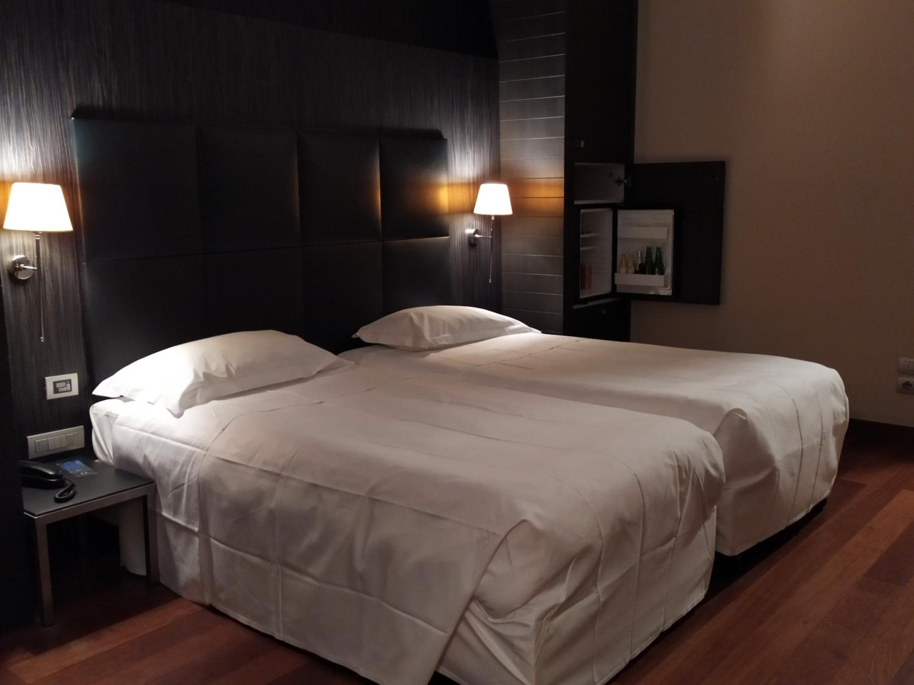 Classic Double Room for Single Use - Photo 1