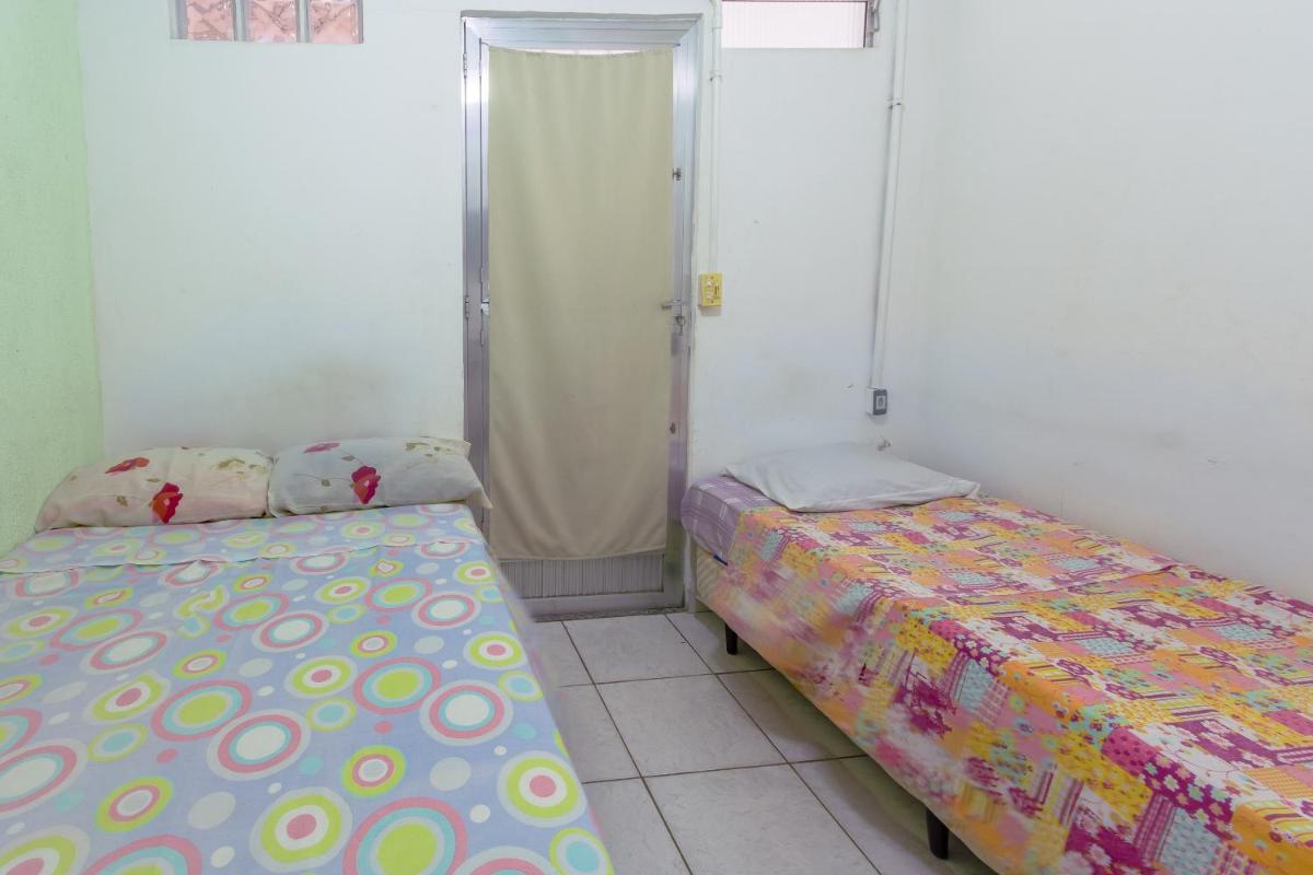 Triple Room with Private Bathroom photo 3