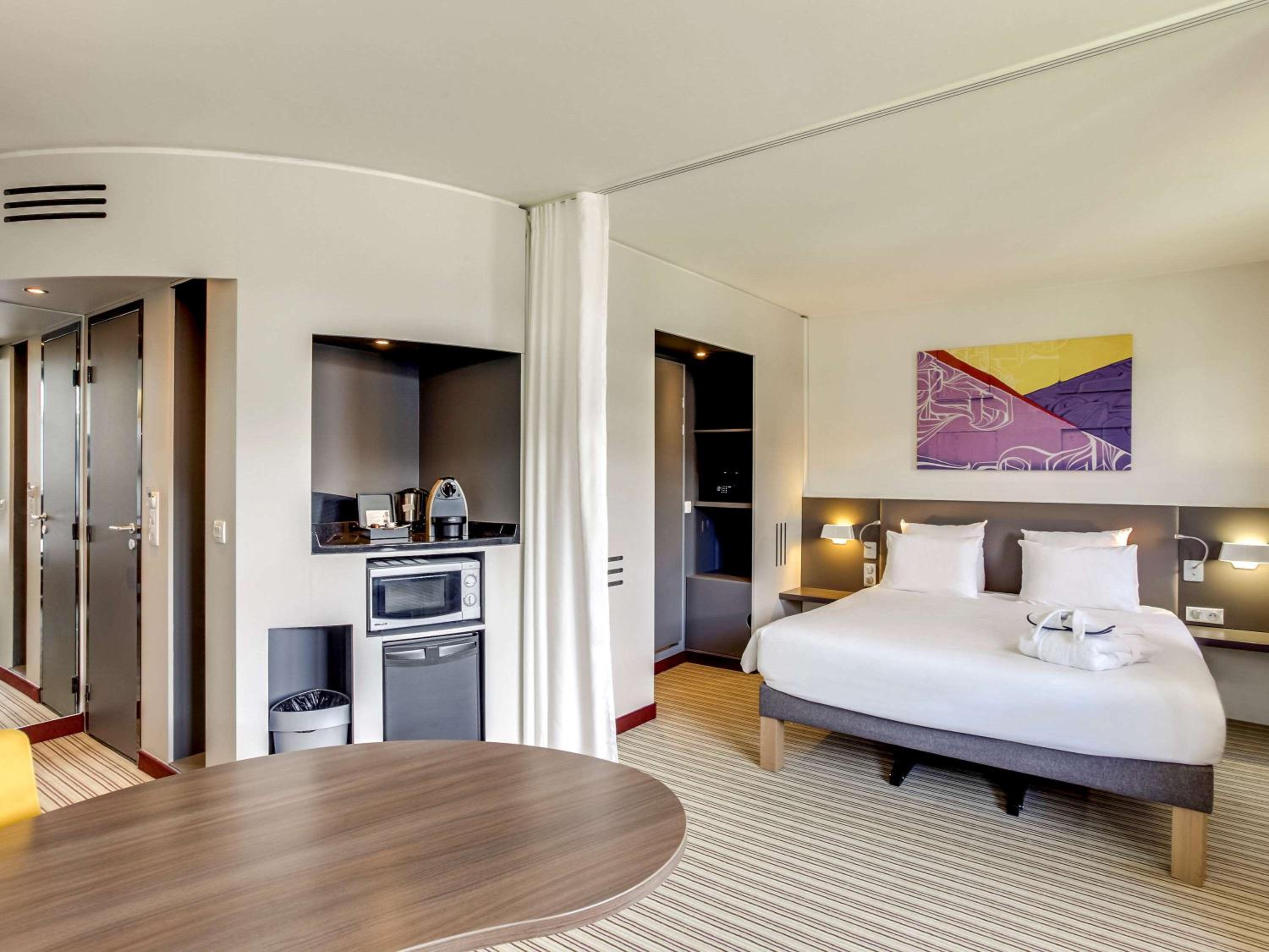 Superior Suite with Double Bed and Sofa Bed photo 1
