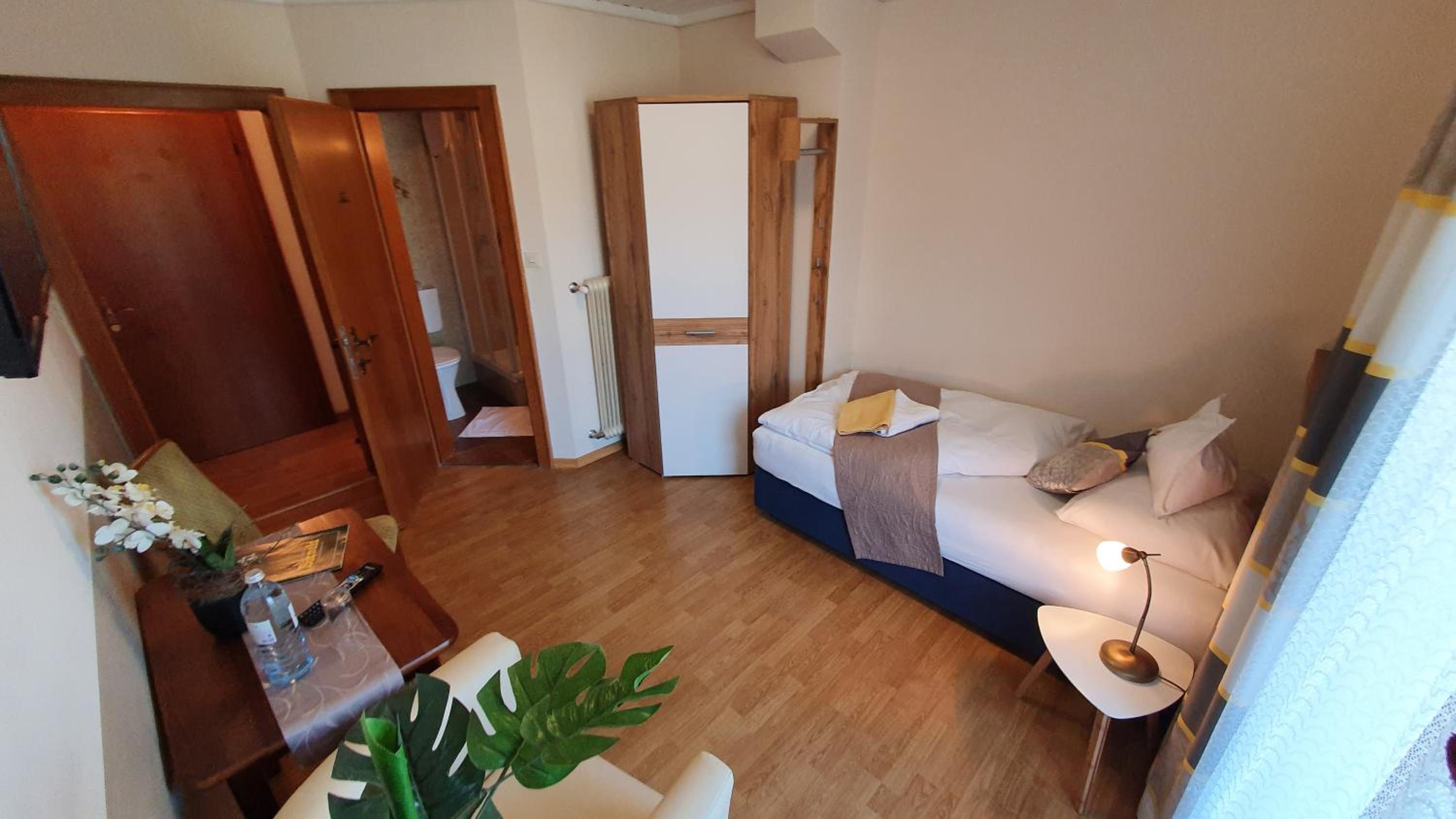 Single Room with Balcony