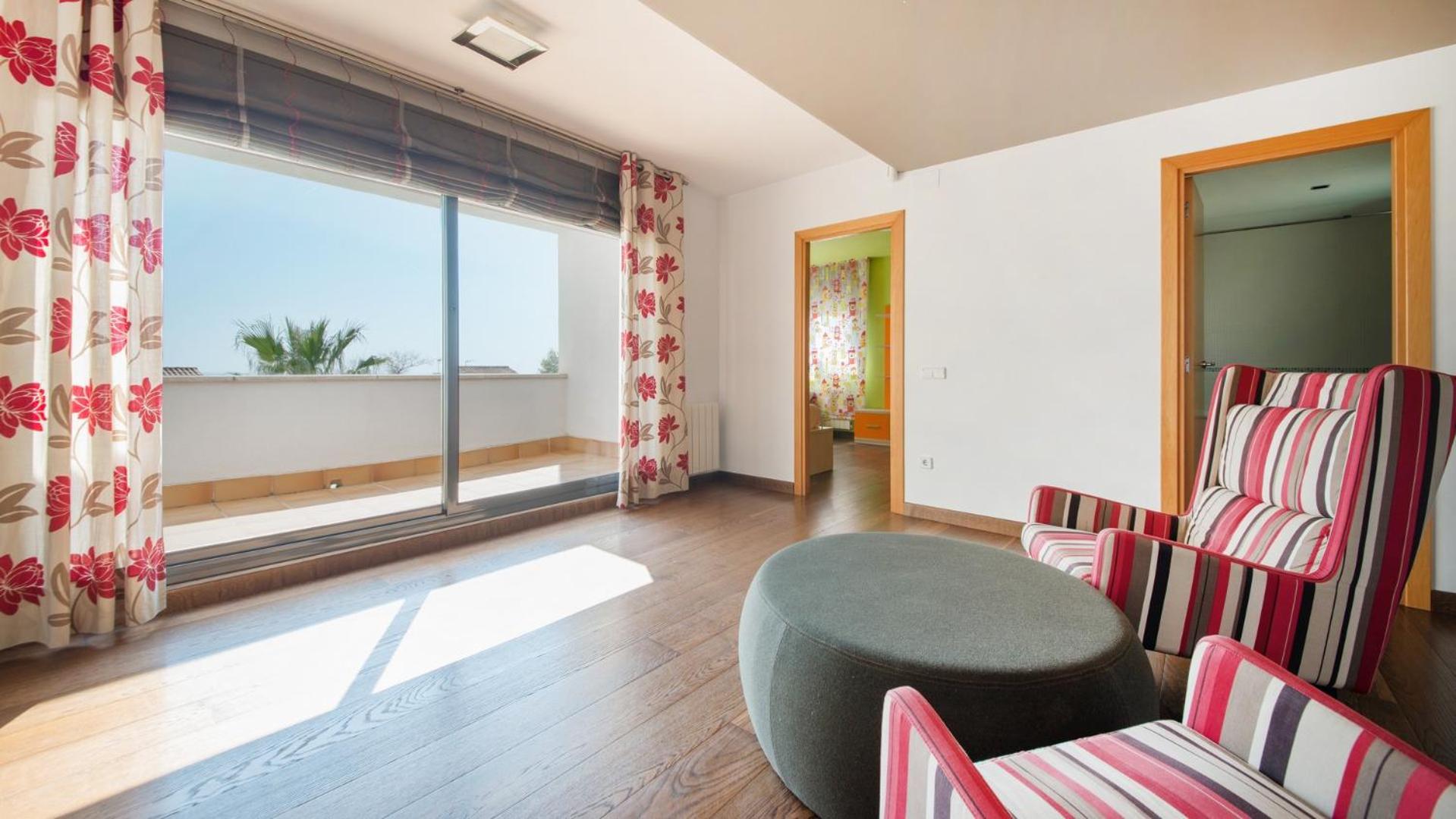 Villa photo 3