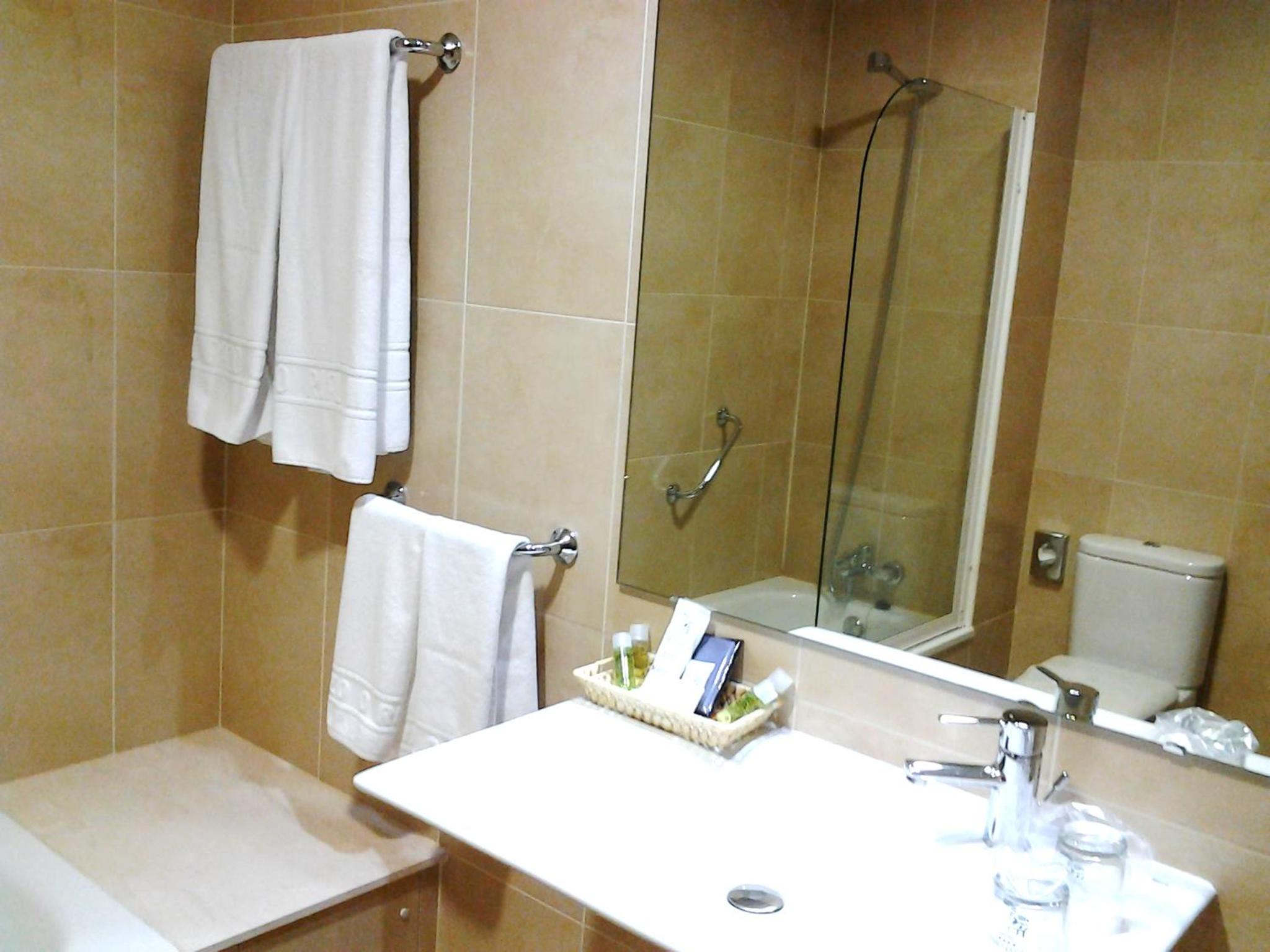 Standard Quadruple Room photo 3