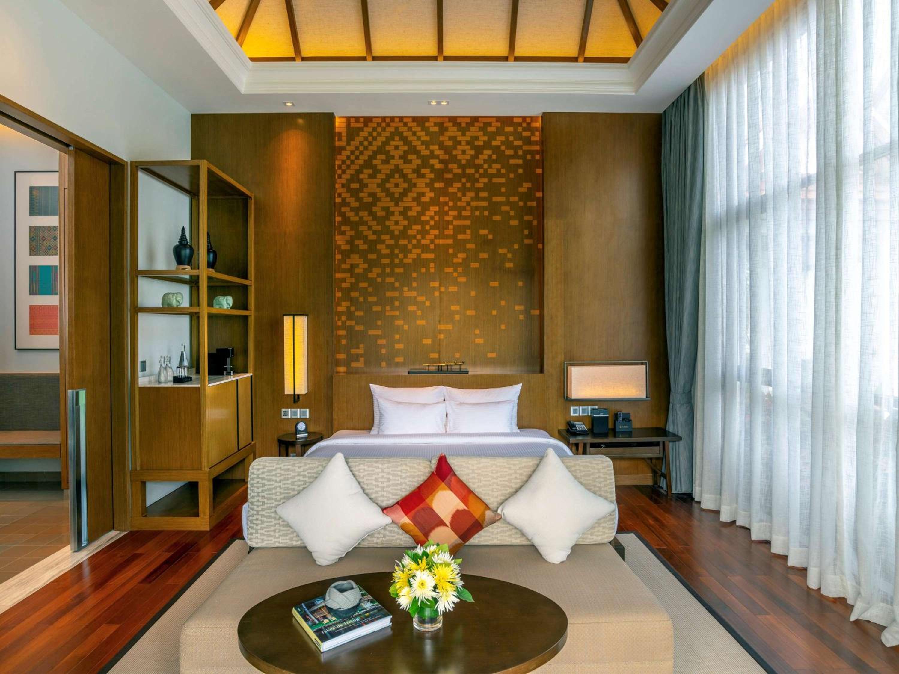 Two Bedroom Villa with Pool and Garden