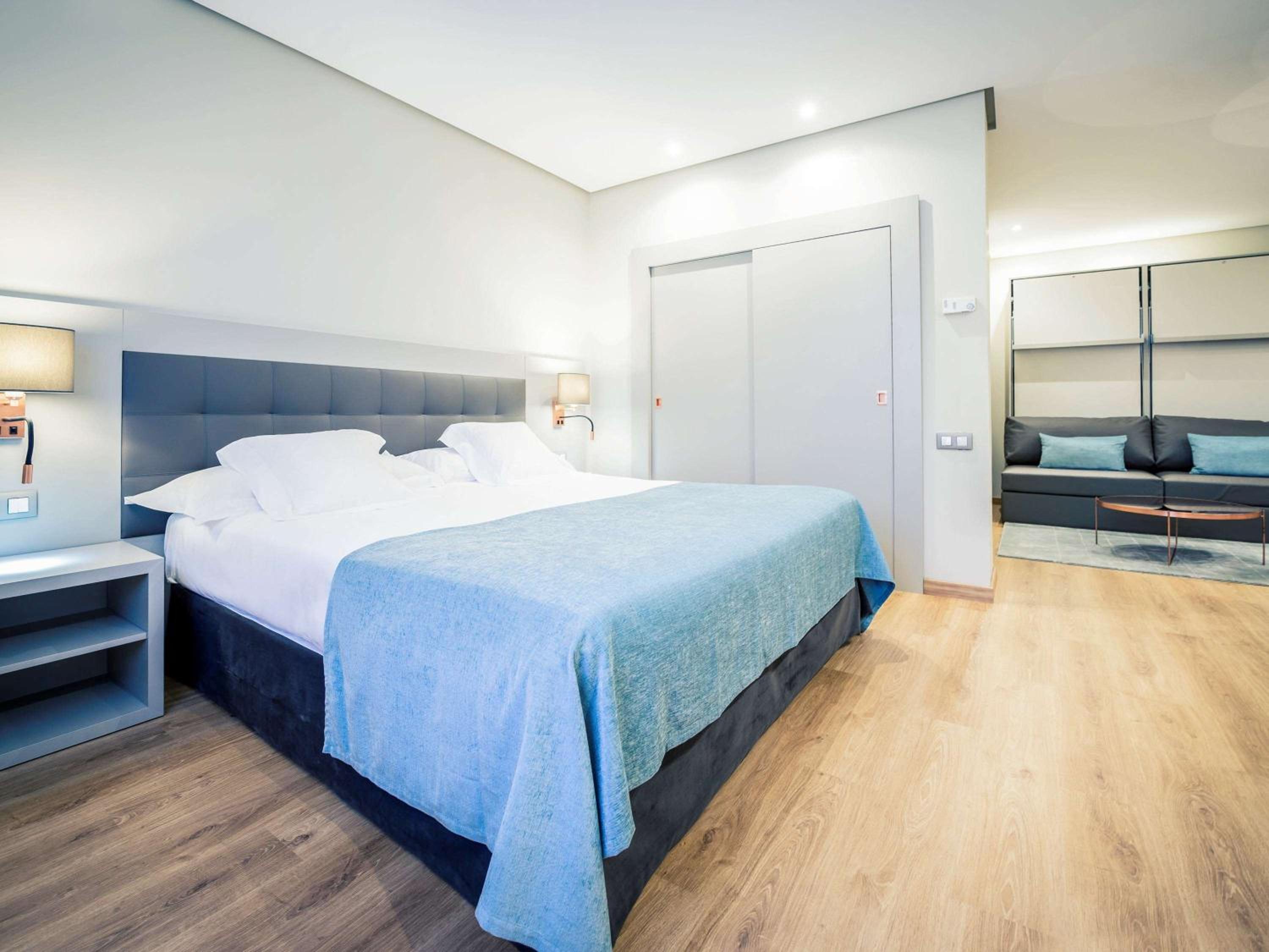 Junior Suite - Photo 1