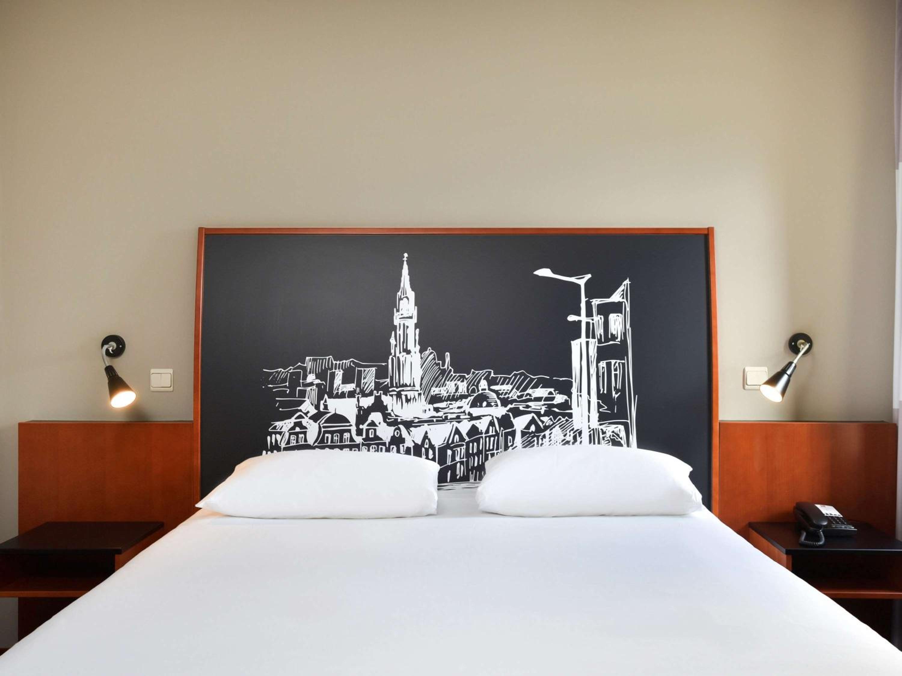 Double Room - Photo 8