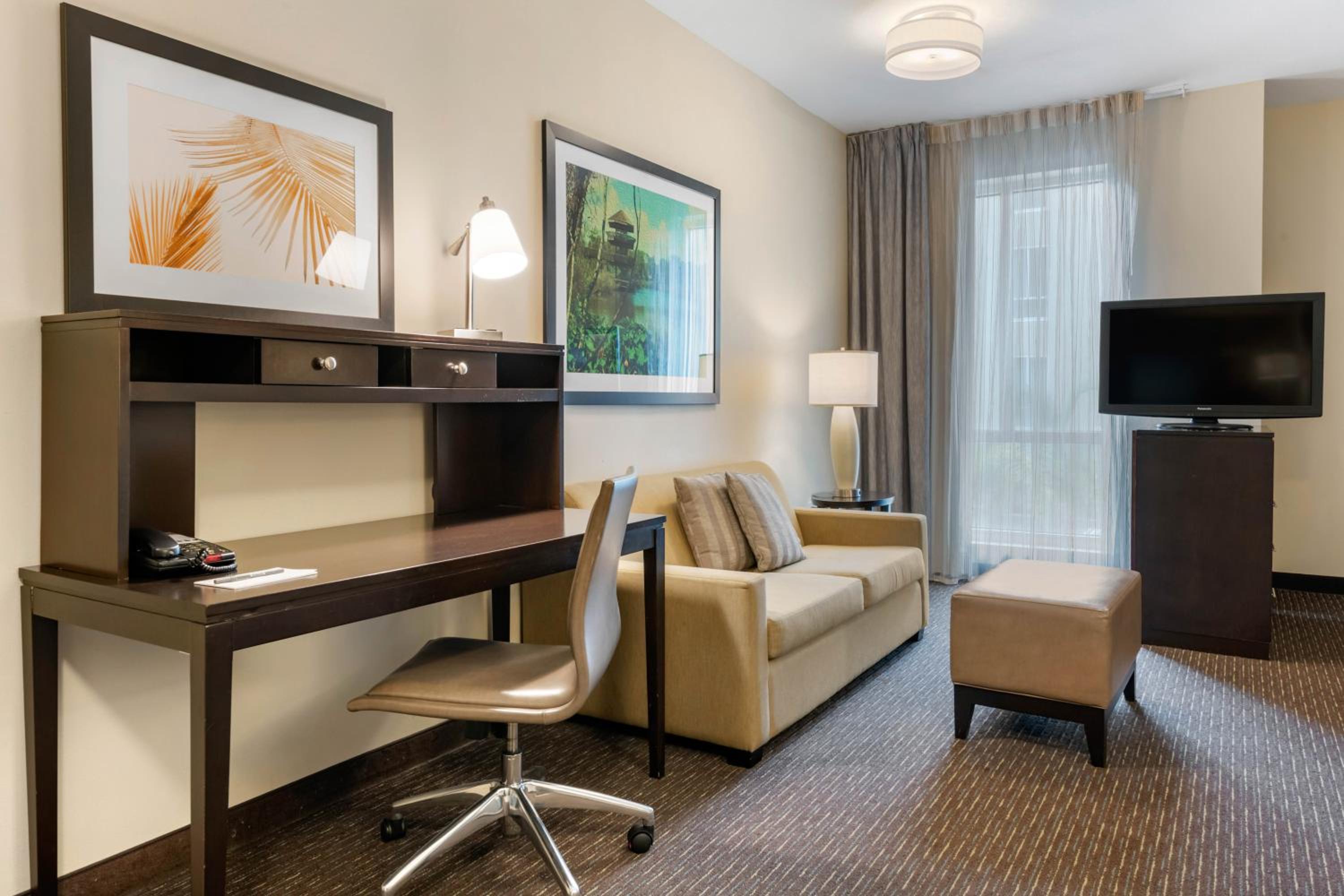 Studio Suite with Two Queen Beds - Photo 6