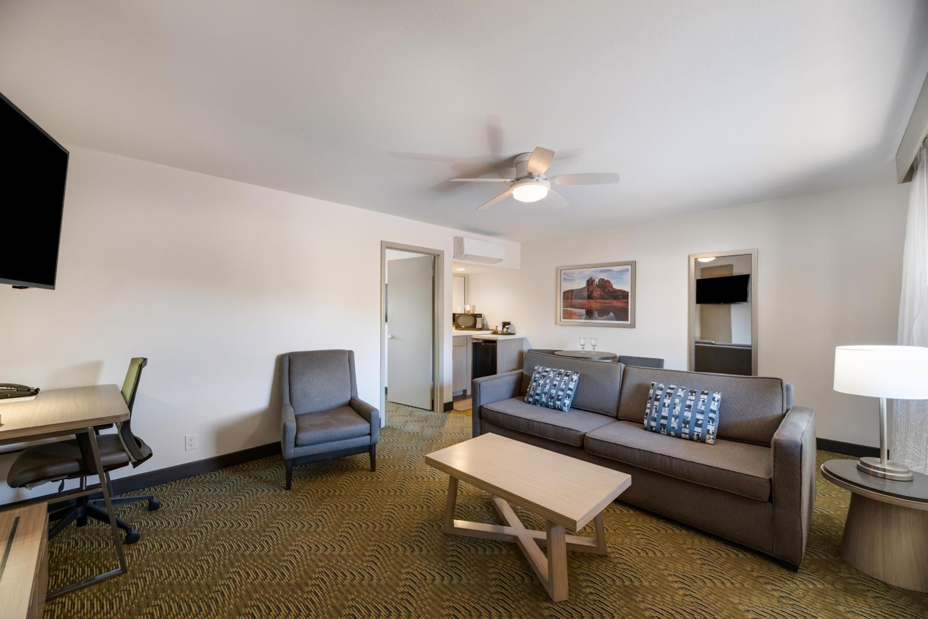 Premium Suite Mountain View - Photo 10