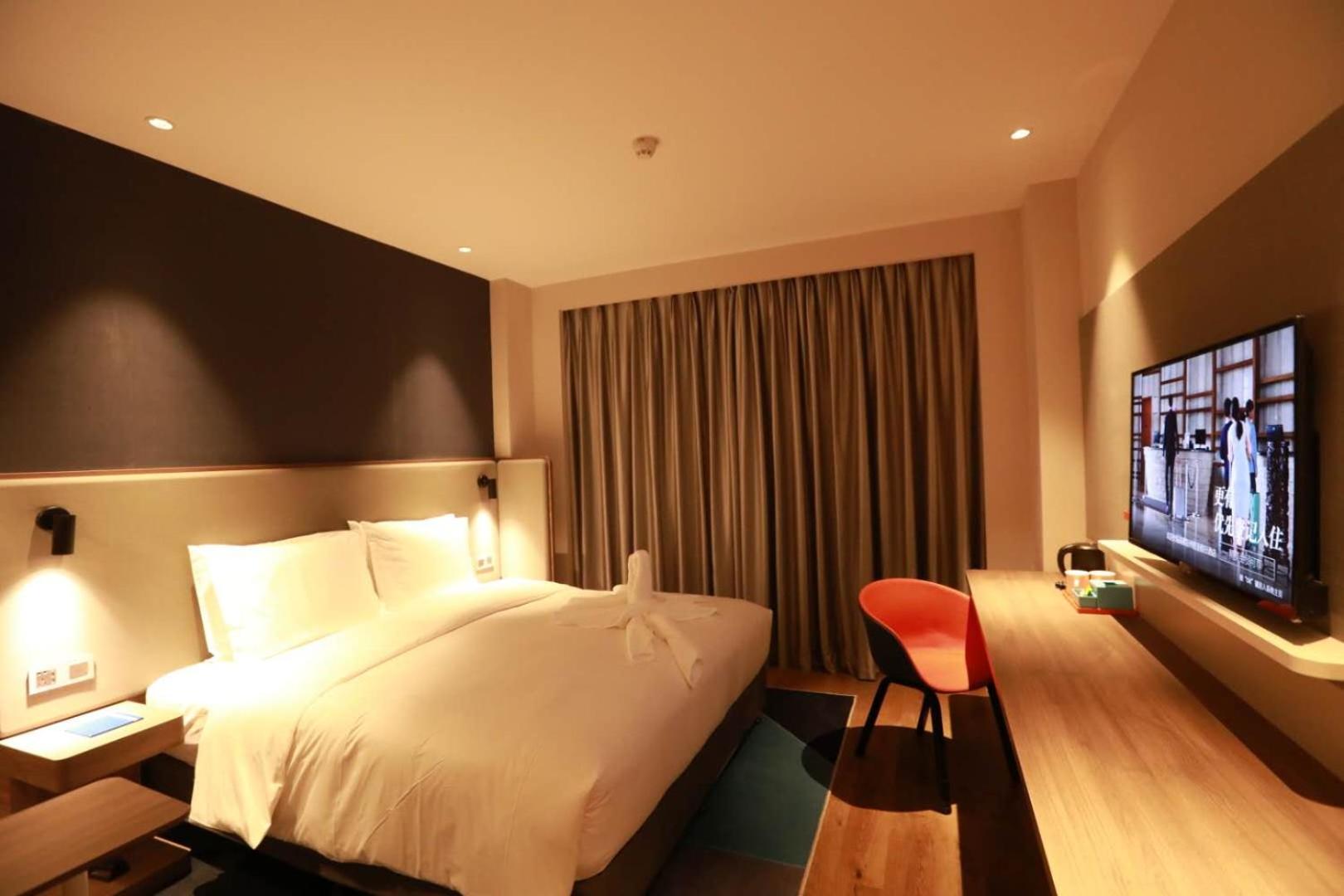 Standard Twin Room - Photo 1