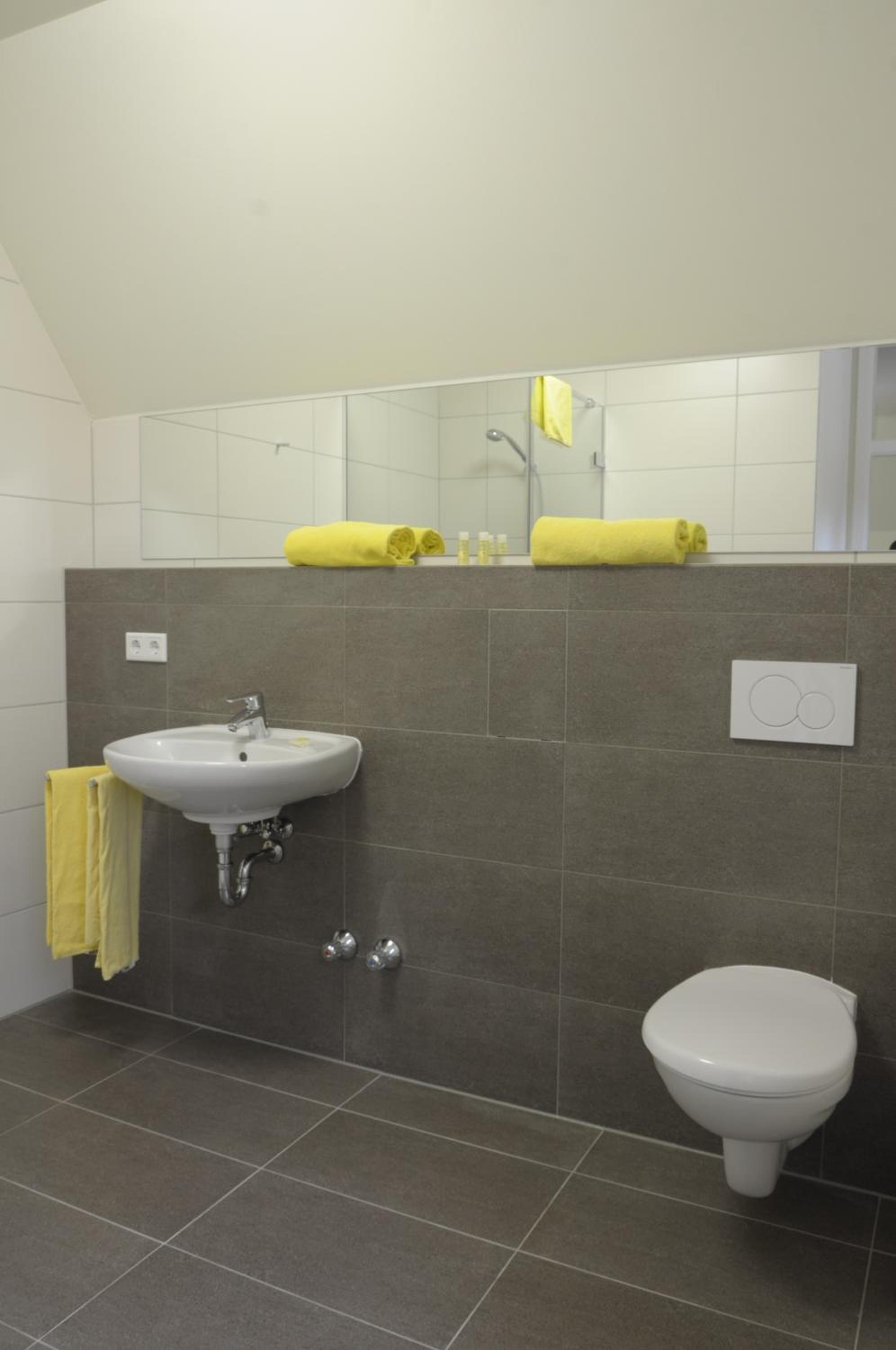 Double Room - Photo 25