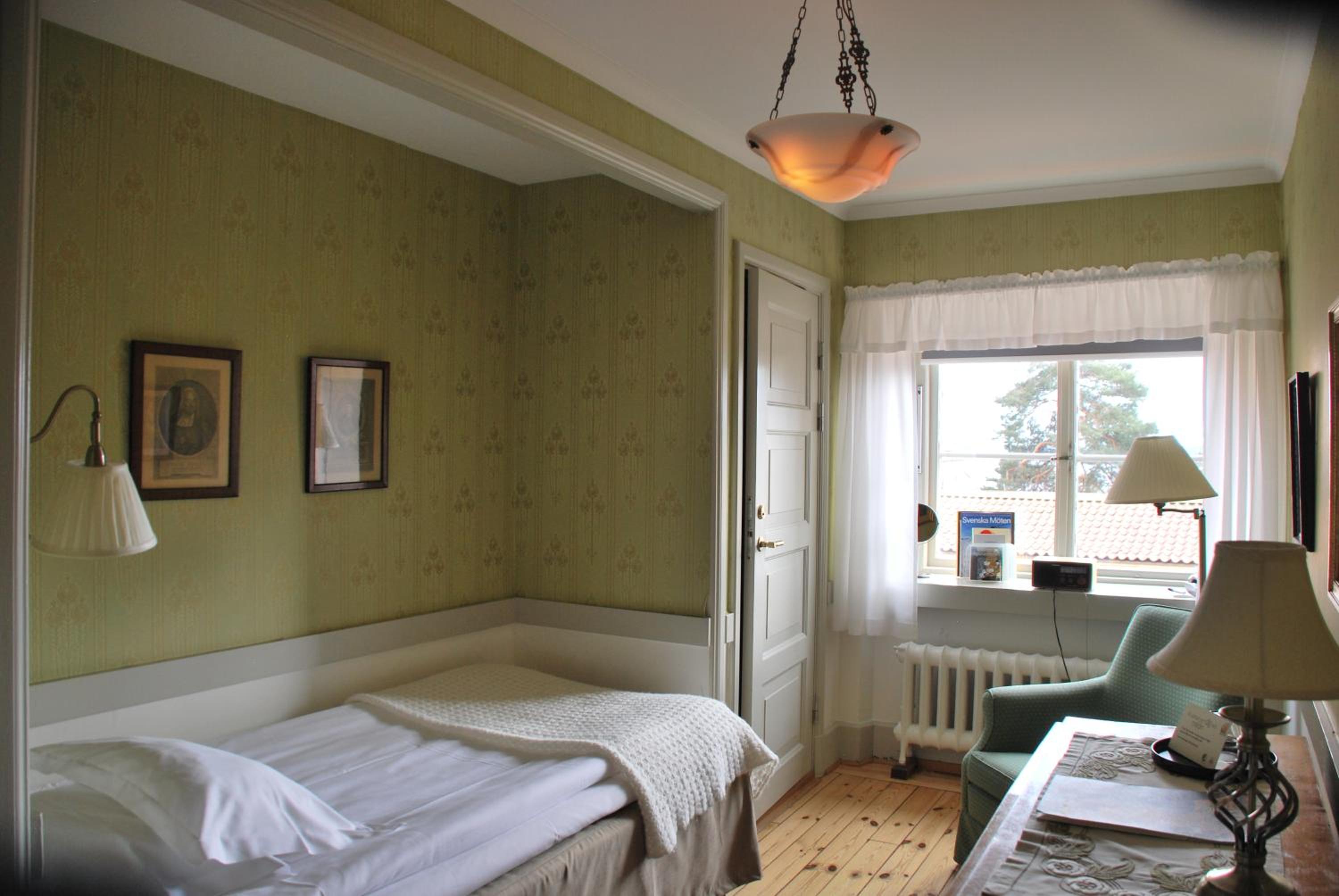 Single Room photo 1