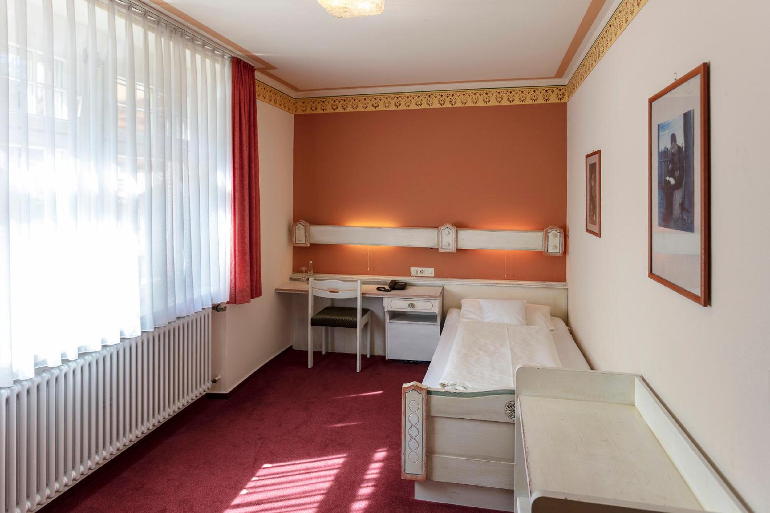 Standard Single Room photo 2