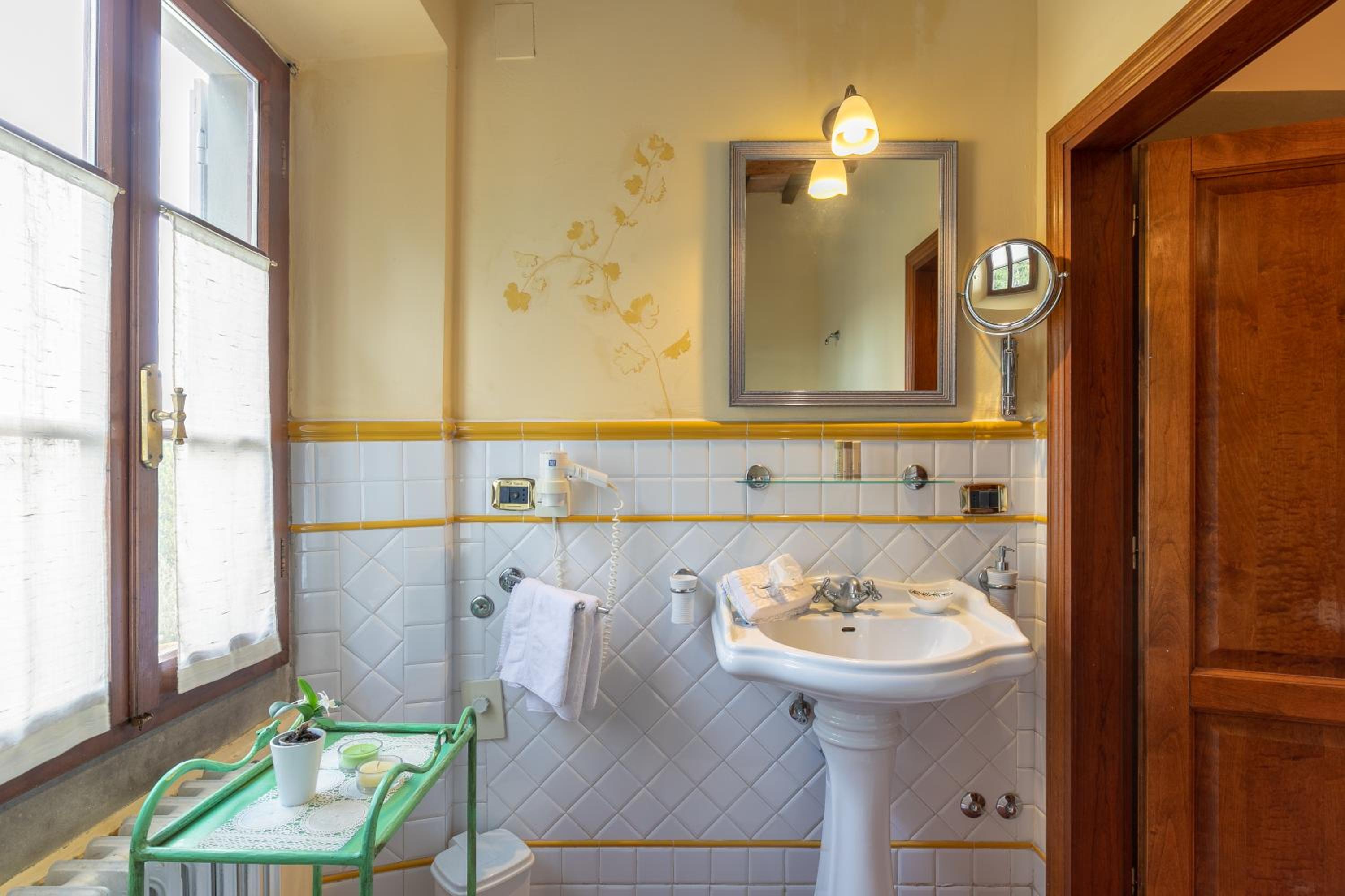 Superior Suite photo 3
