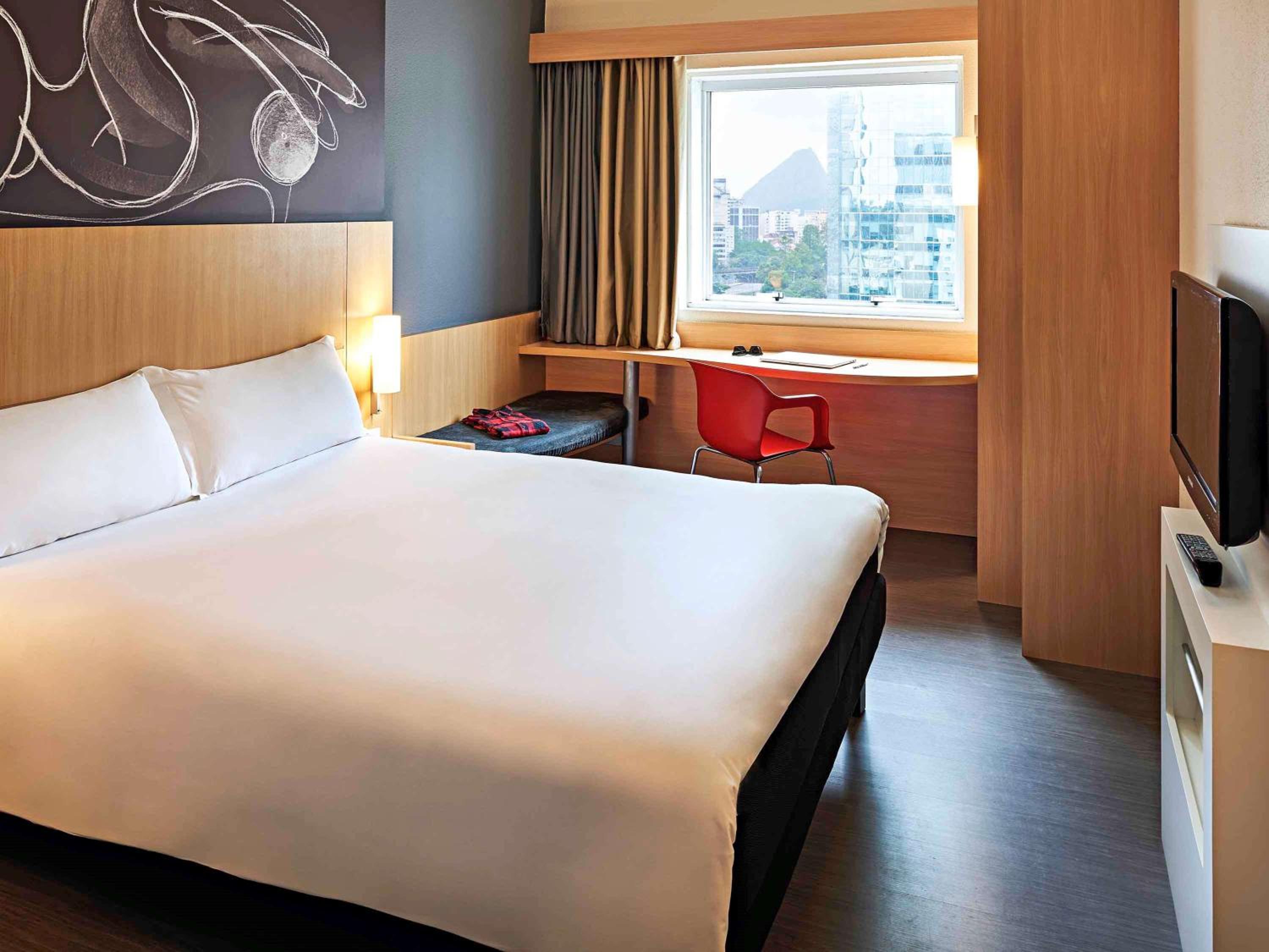 Standard Double Room - Photo 13