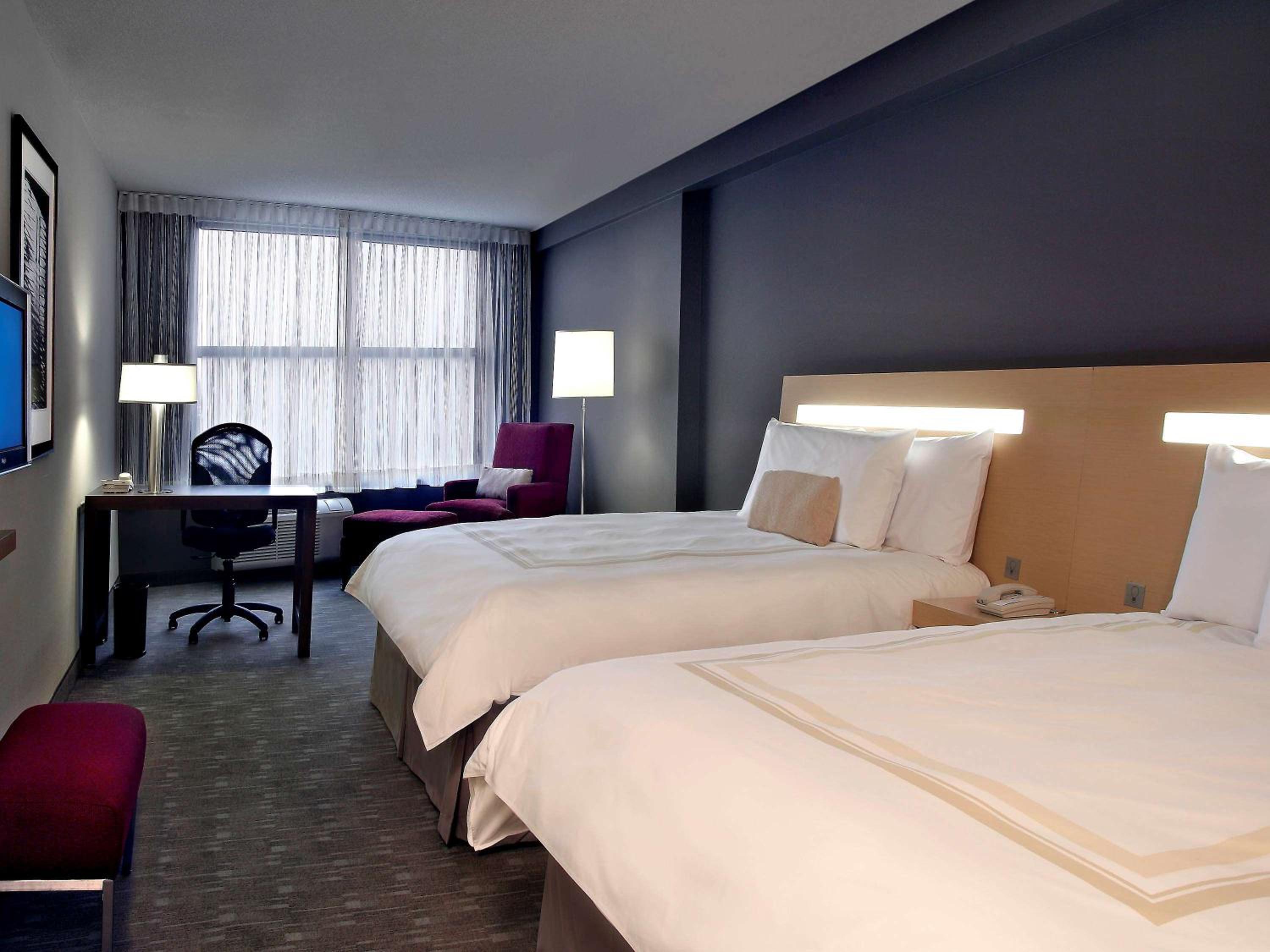 Superior Queen Room with Two Queen Beds - Photo 5