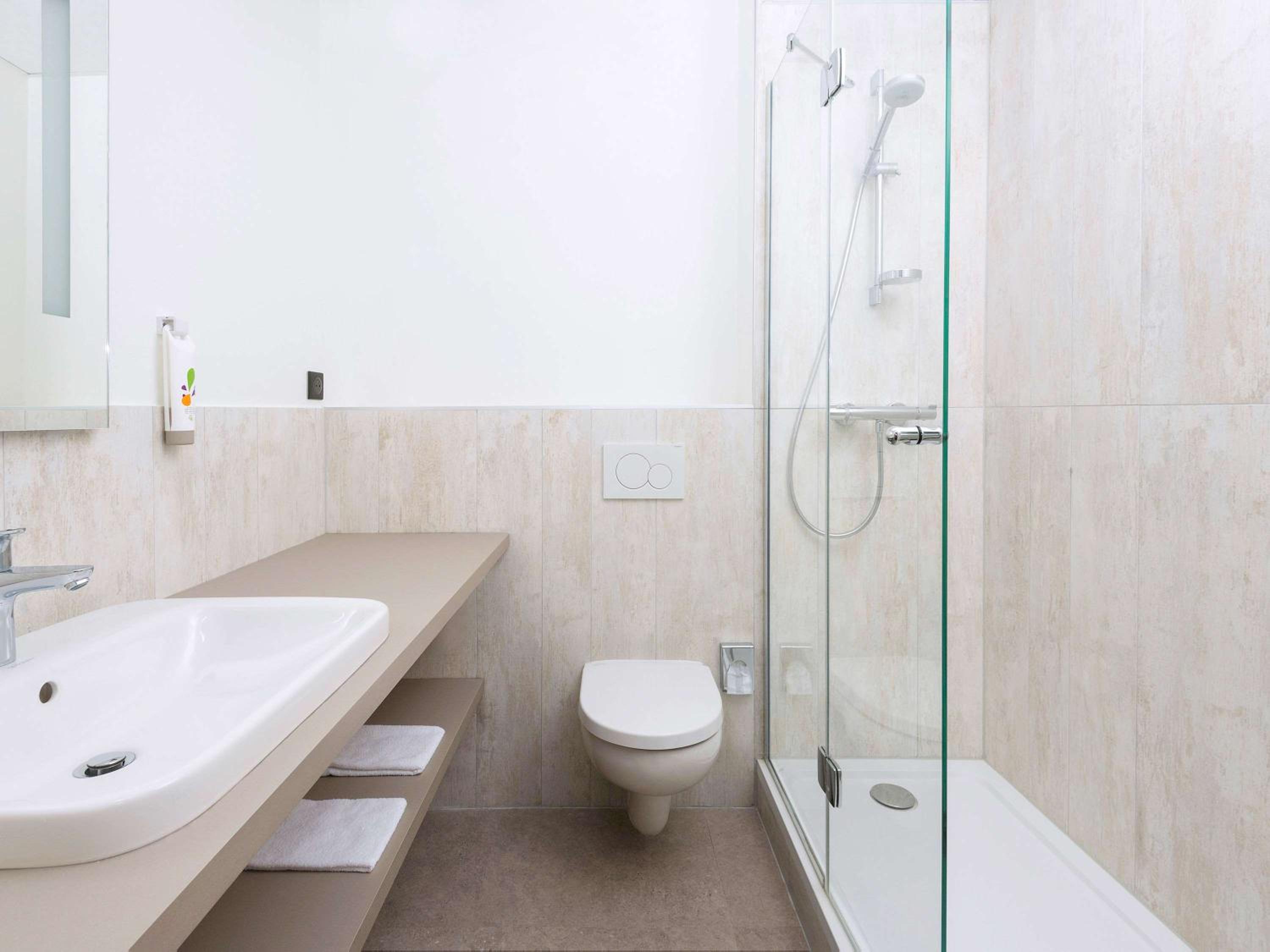 Standard Double Room - Photo 3