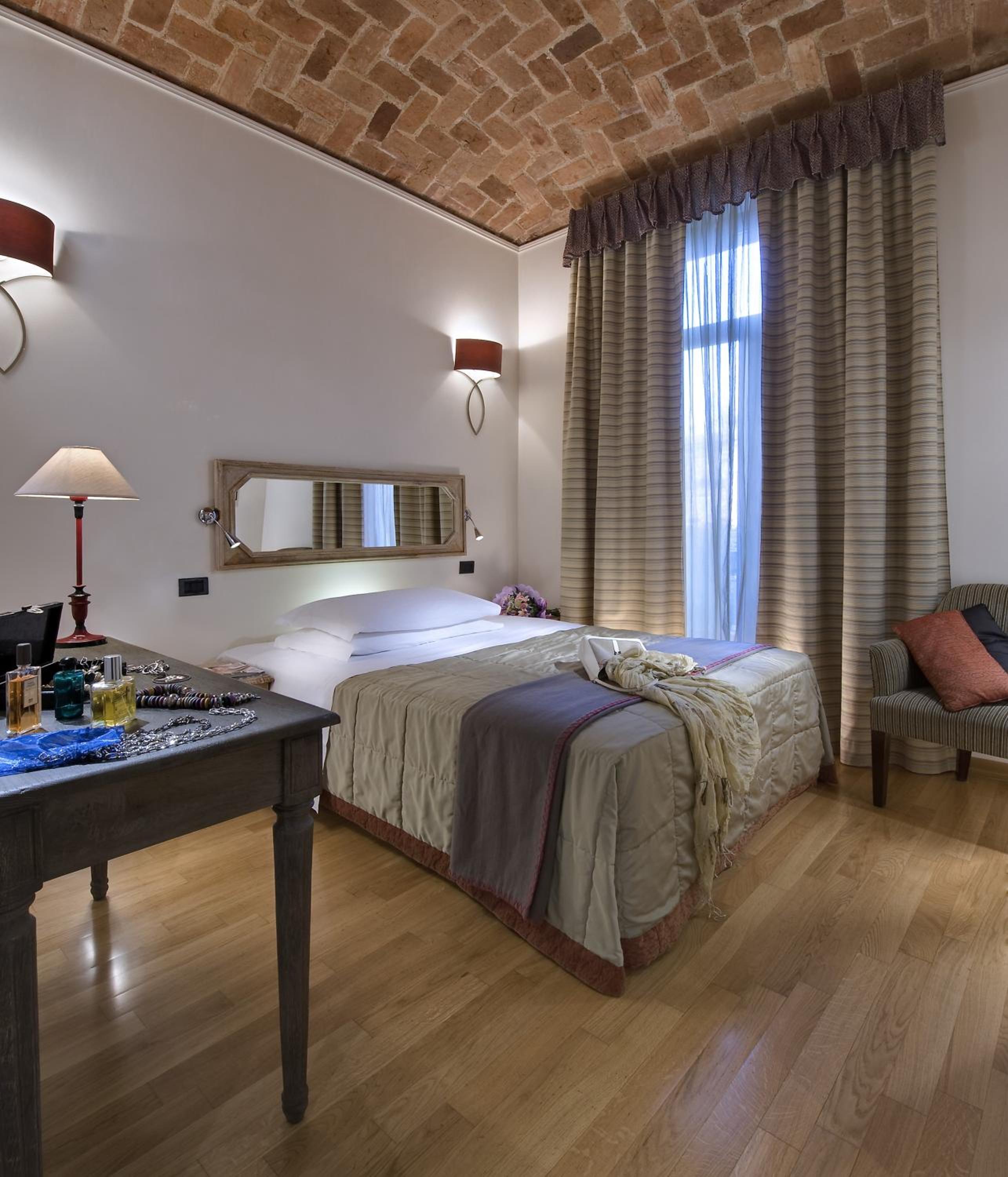 Classic Single Room photo 2