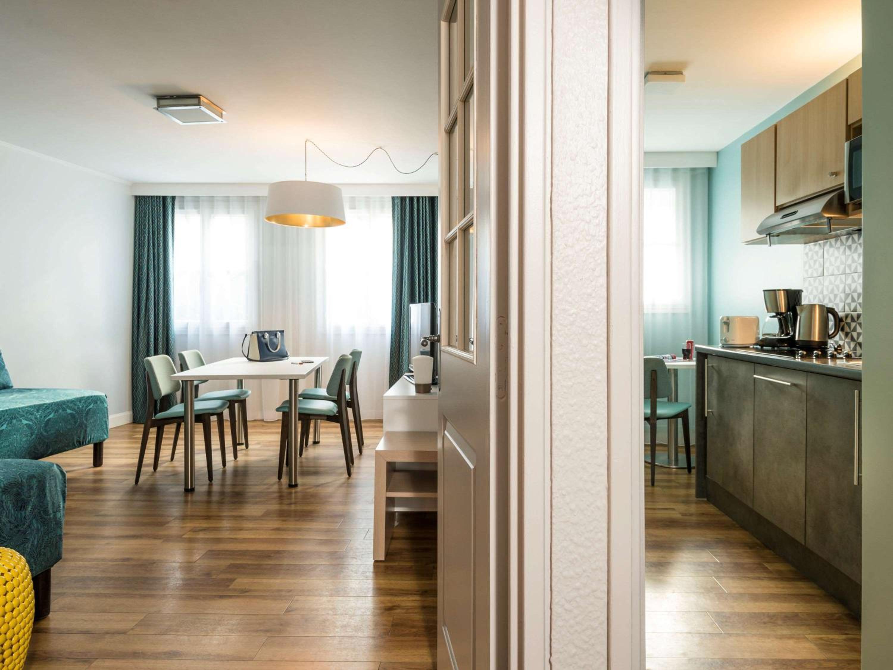 Aparthotel Adagio Paris Montmartre — photo 43
