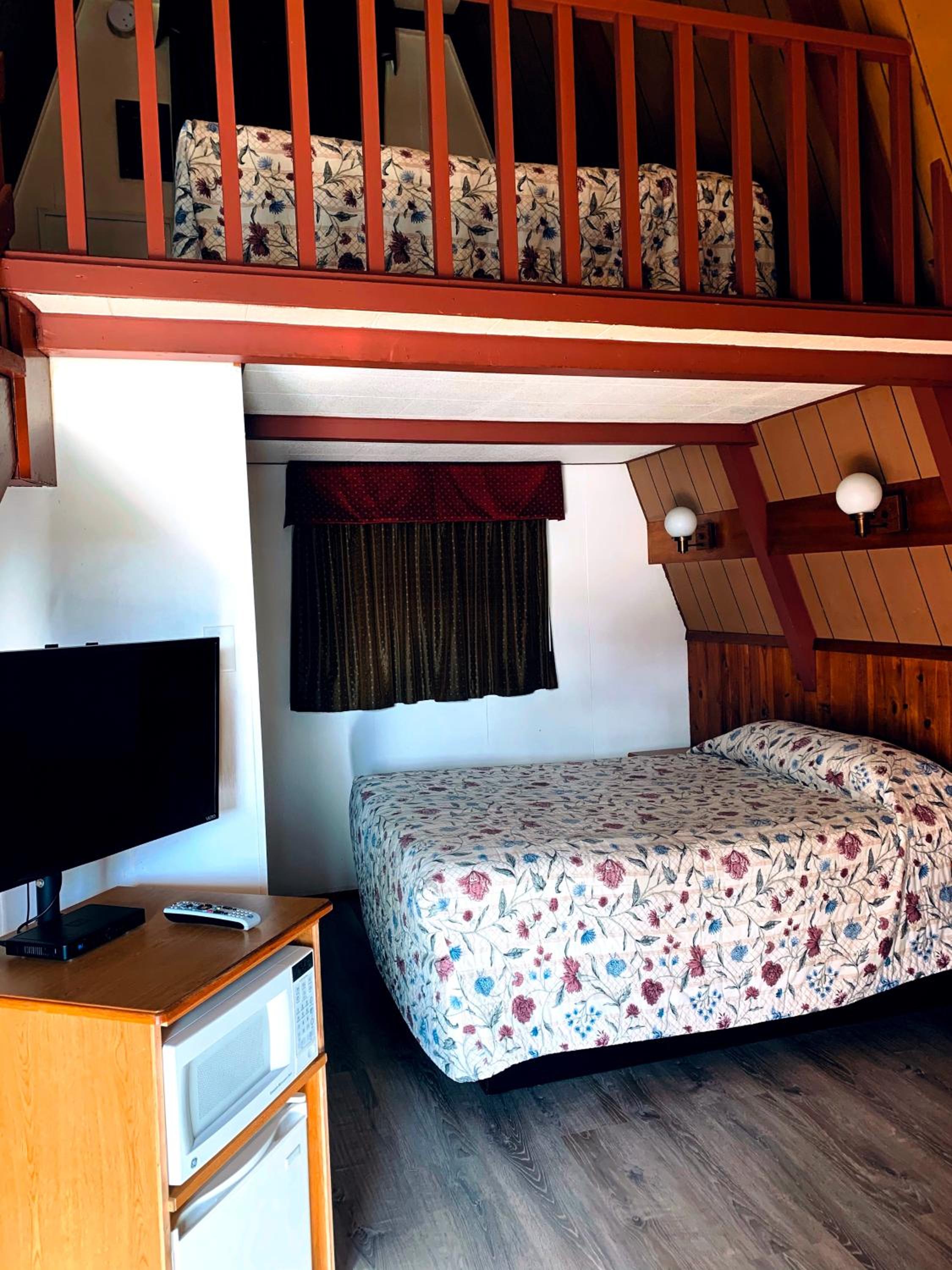 Deluxe Double Room With Shower