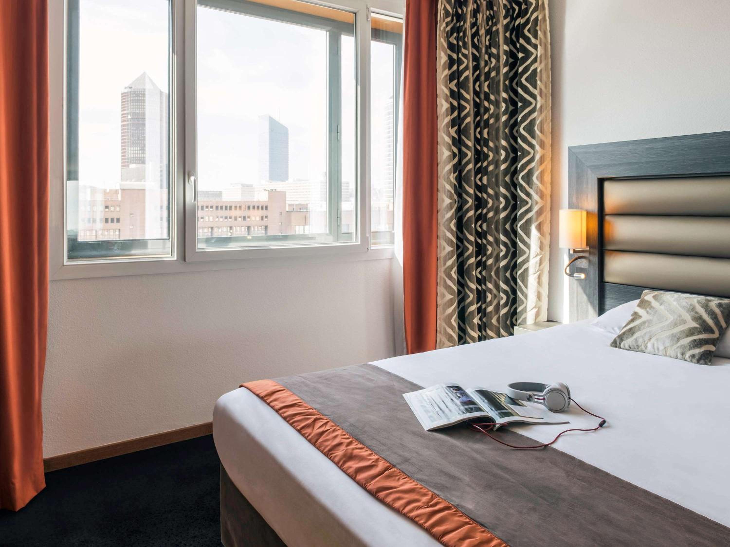 Superior King Room - Photo 3