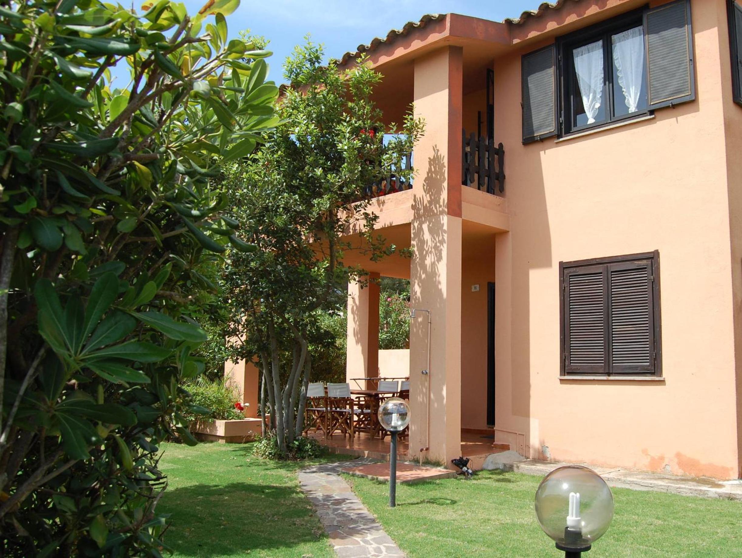 Two-Bedroom Apartment  with Private Garden (5 Adults)