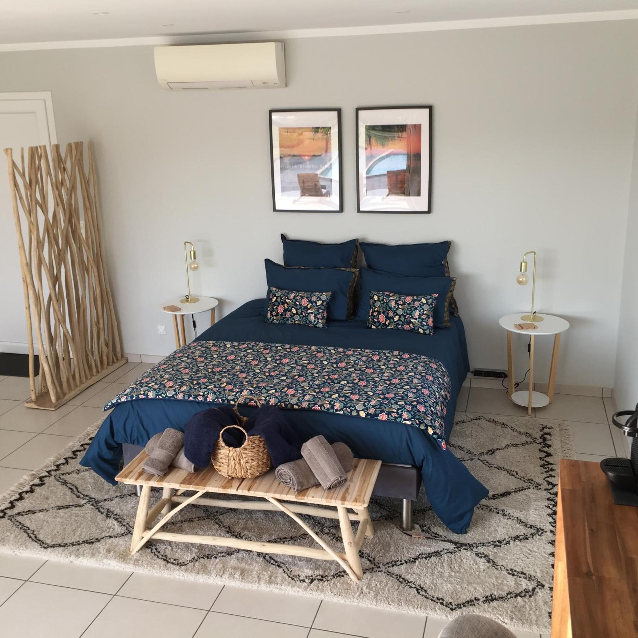 Double Room with Pool View photo 2