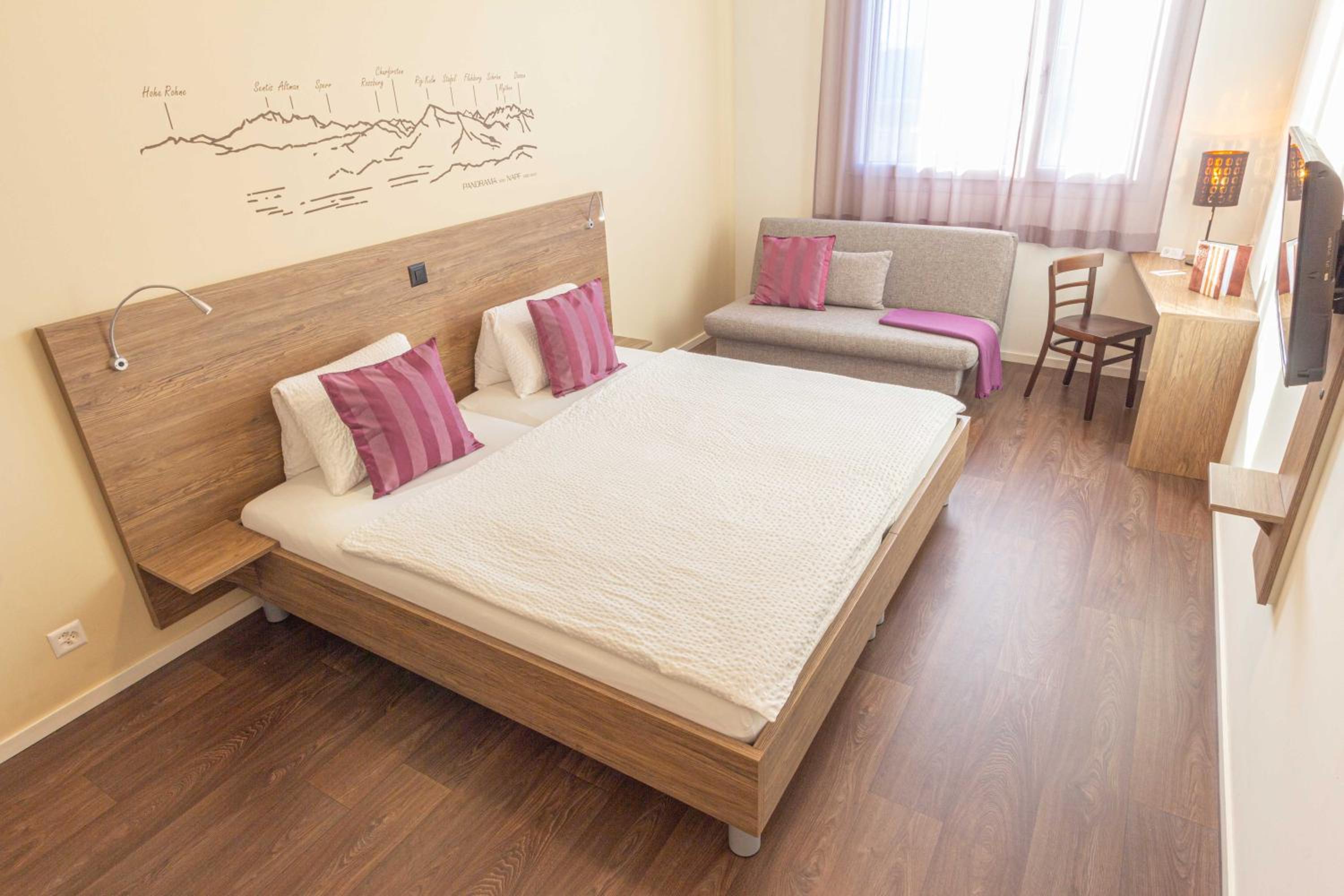 Superior Double Room with Sofabed photo 2
