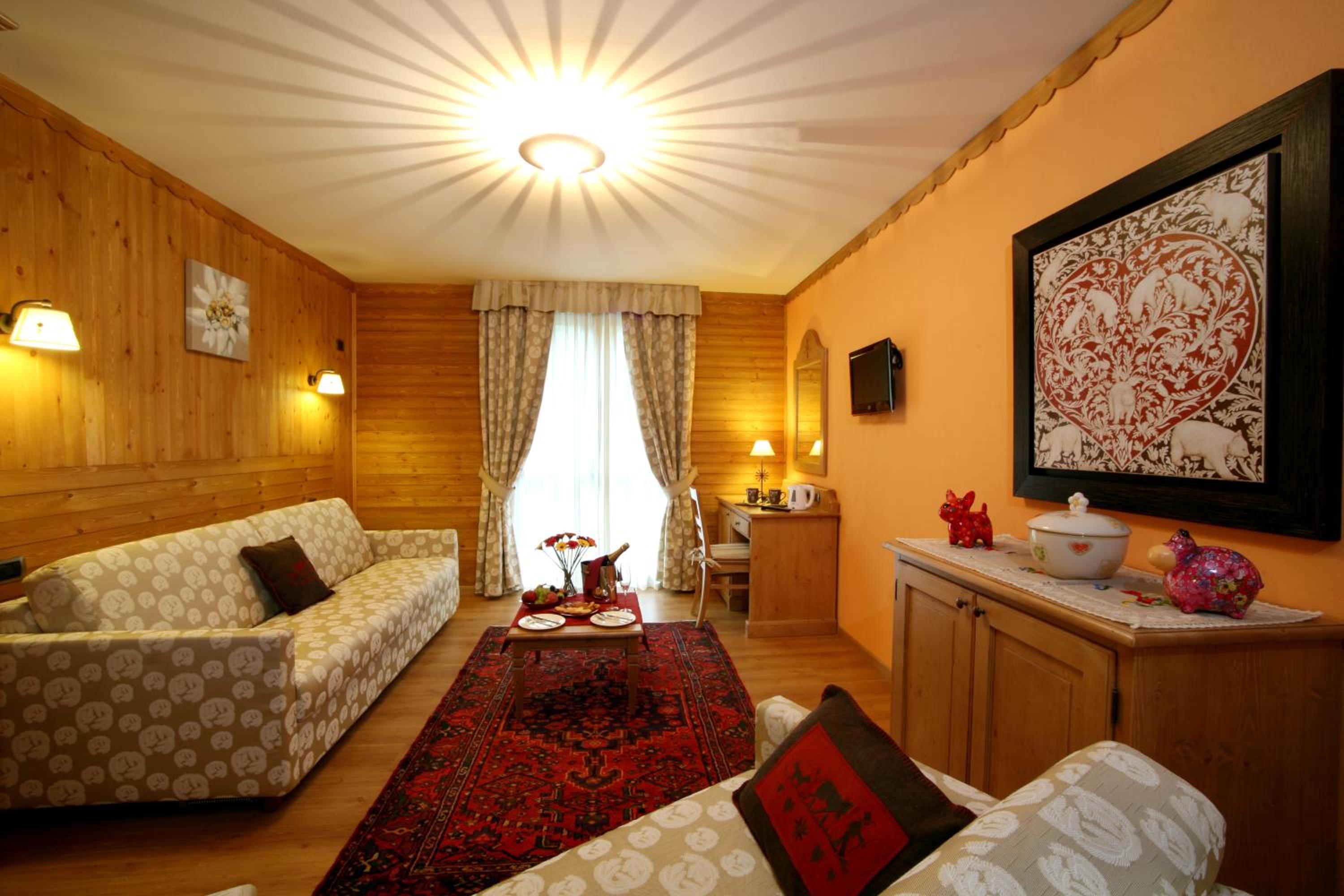 Family Suite (2 Adults + 2 Children) - Split Level photo 3