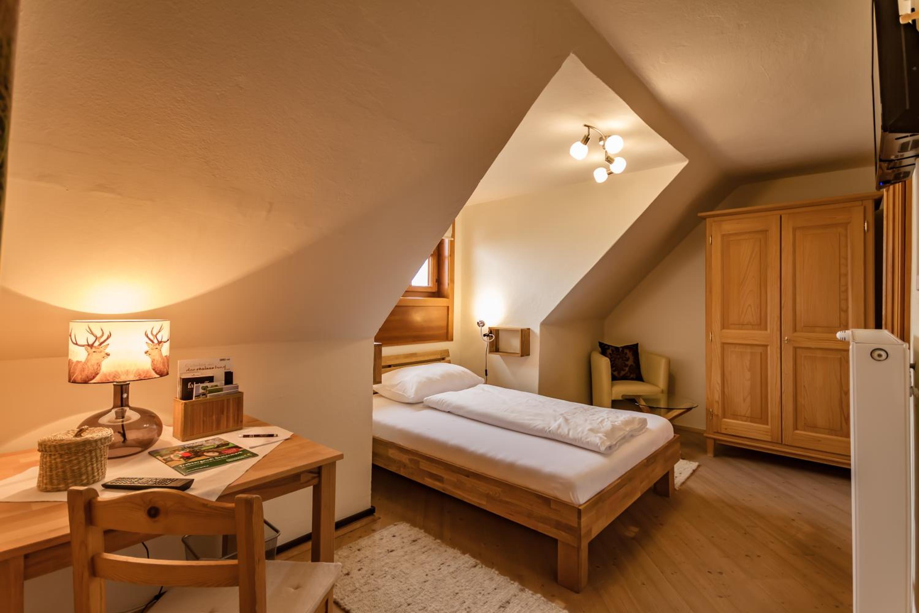 Single Room photo 3