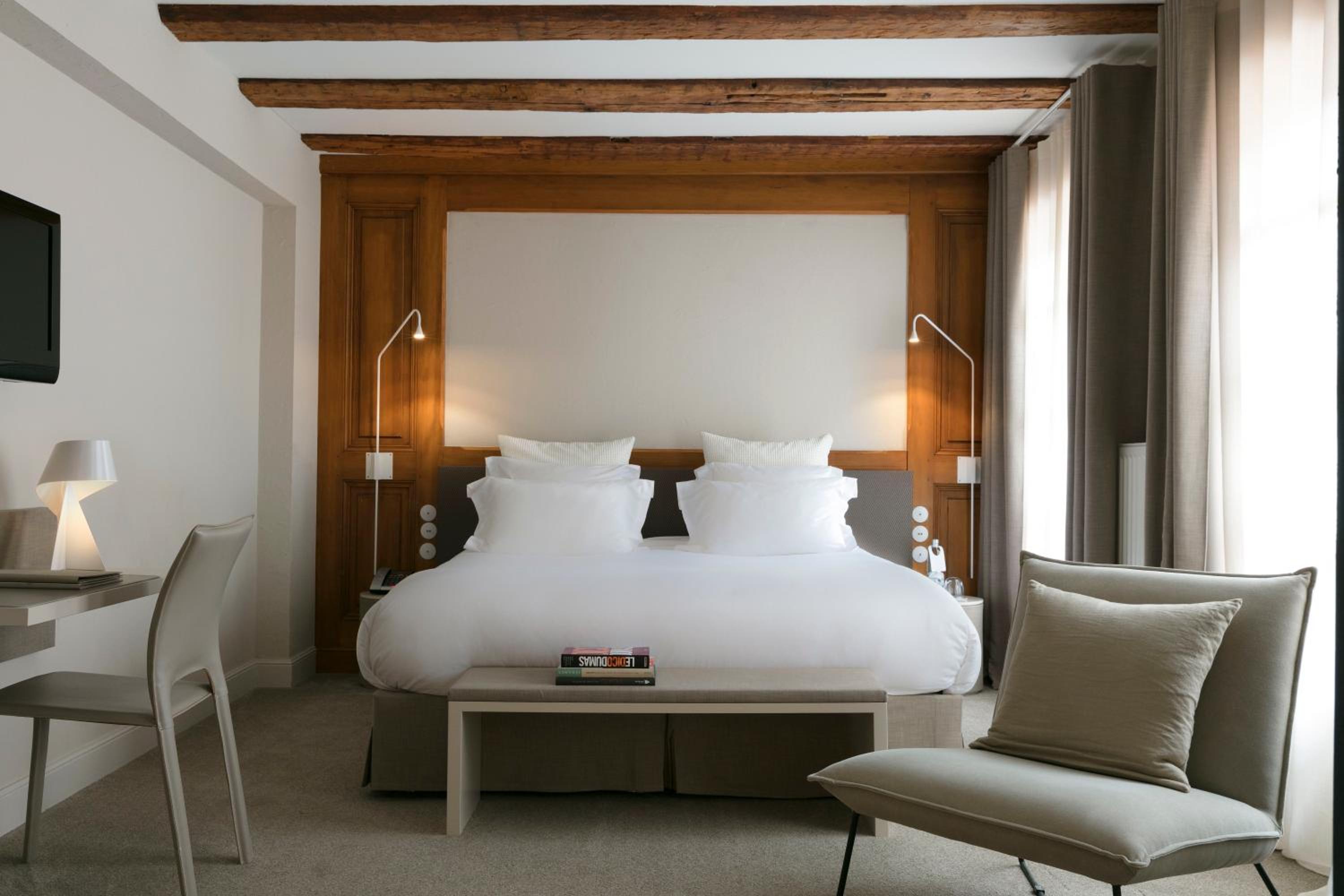 Superior Double or Twin Room - Photo 7