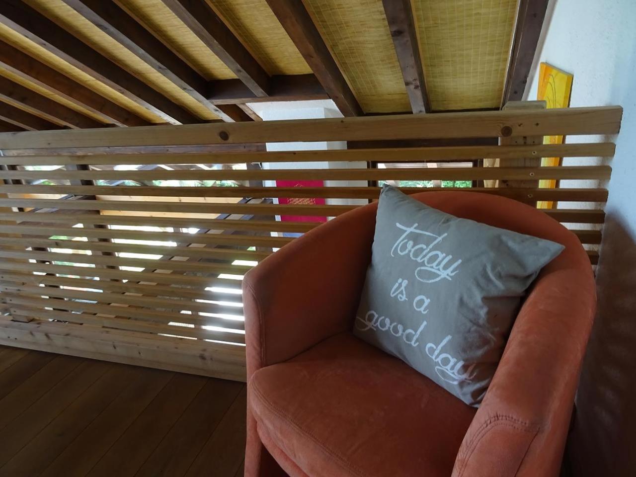 Double Room with Private External Bathroom - Photo 4