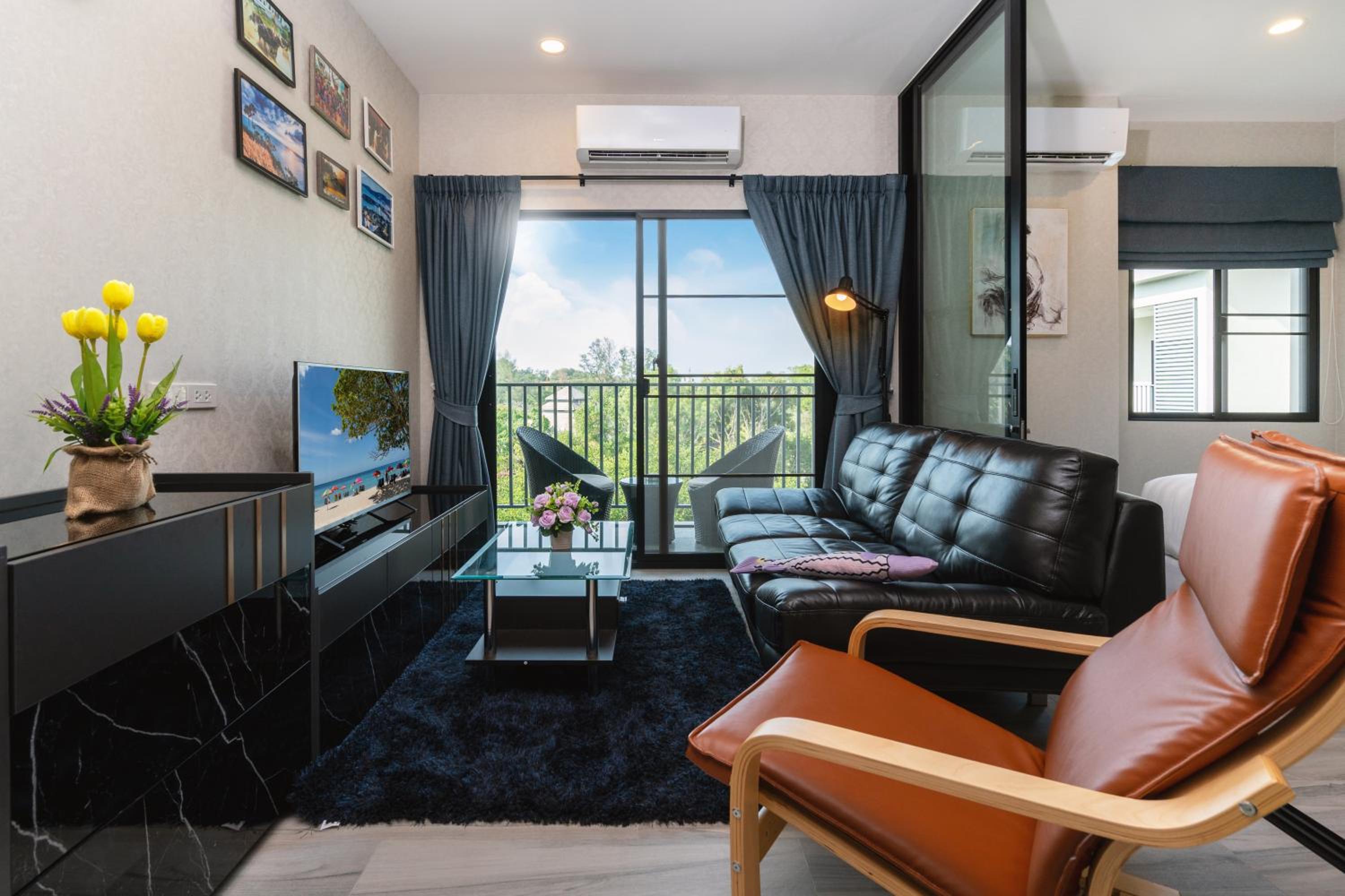 Two-Bedroom Apartment with Balcony