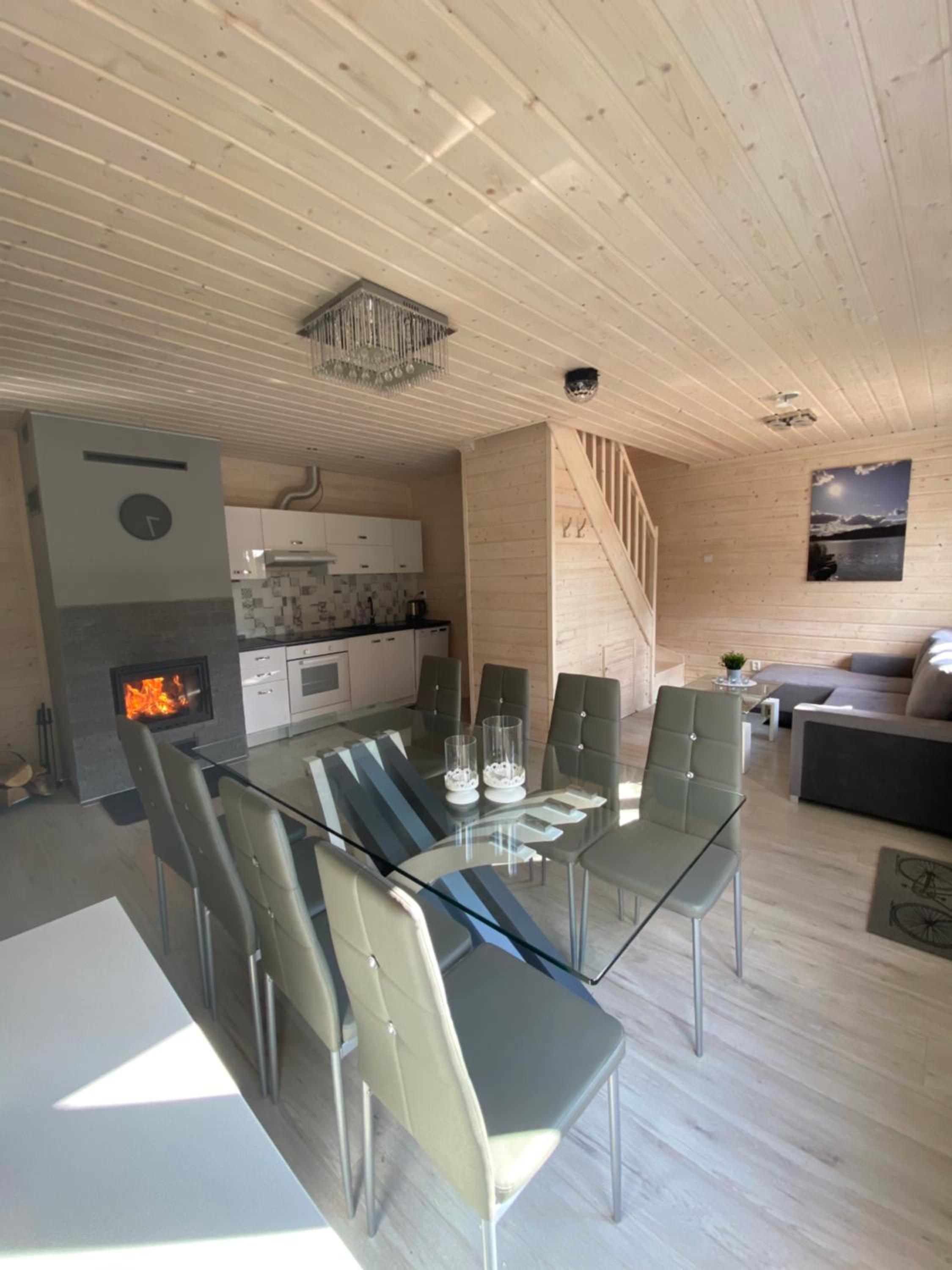 Three-Bedroom House photo 1