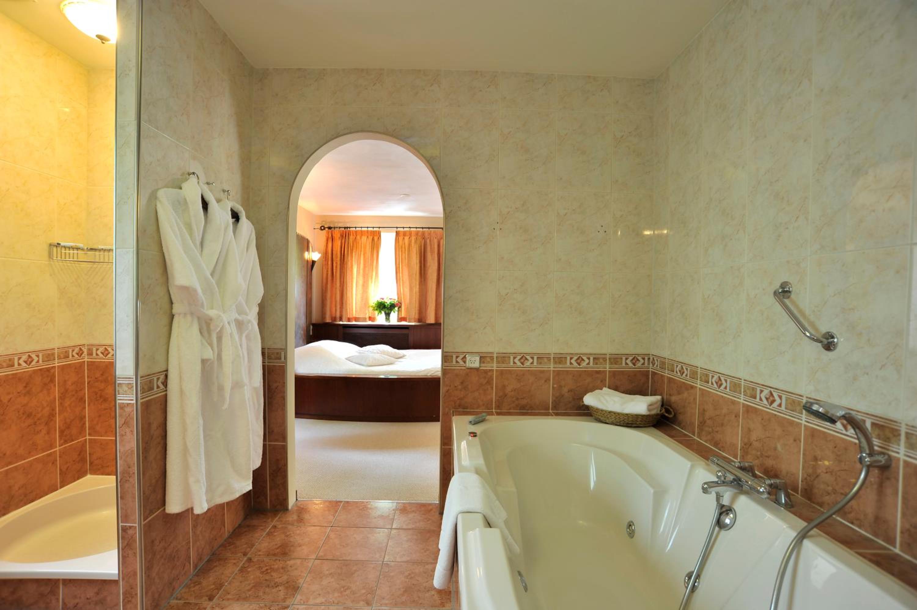 Superior Suite met bubbelbad - Photo 4