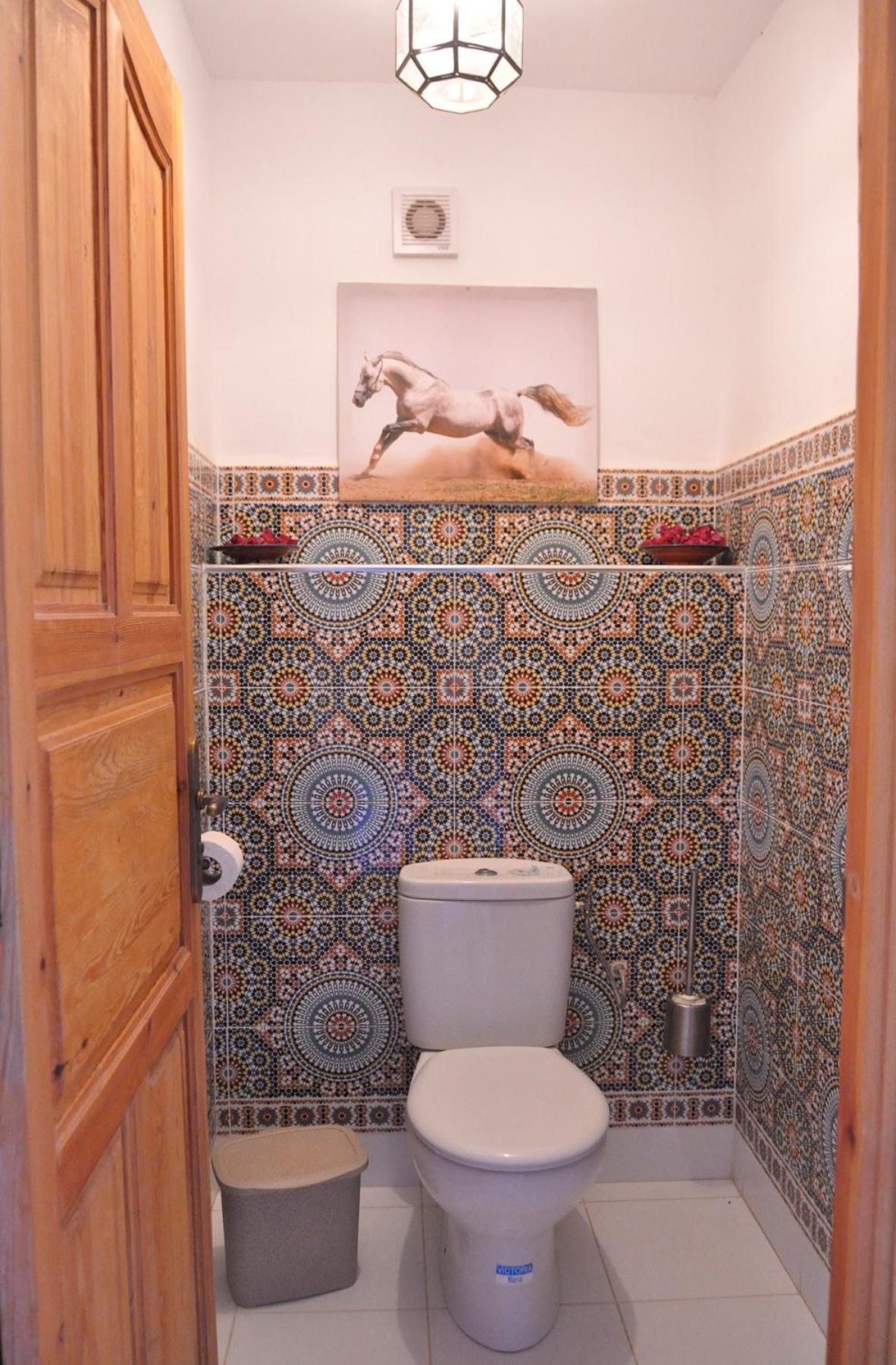 Double Room with Balcony (2 Adults + 1 Child) - Photo 7