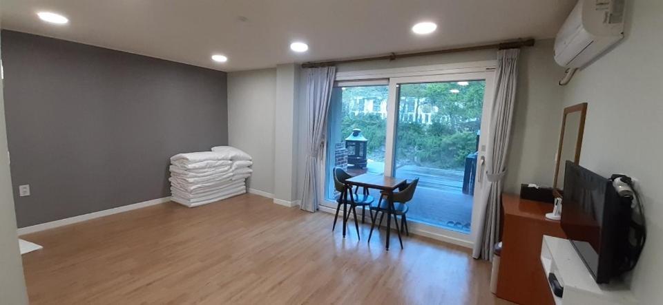 Korean-Style Family Room for 4 people - Photo 1