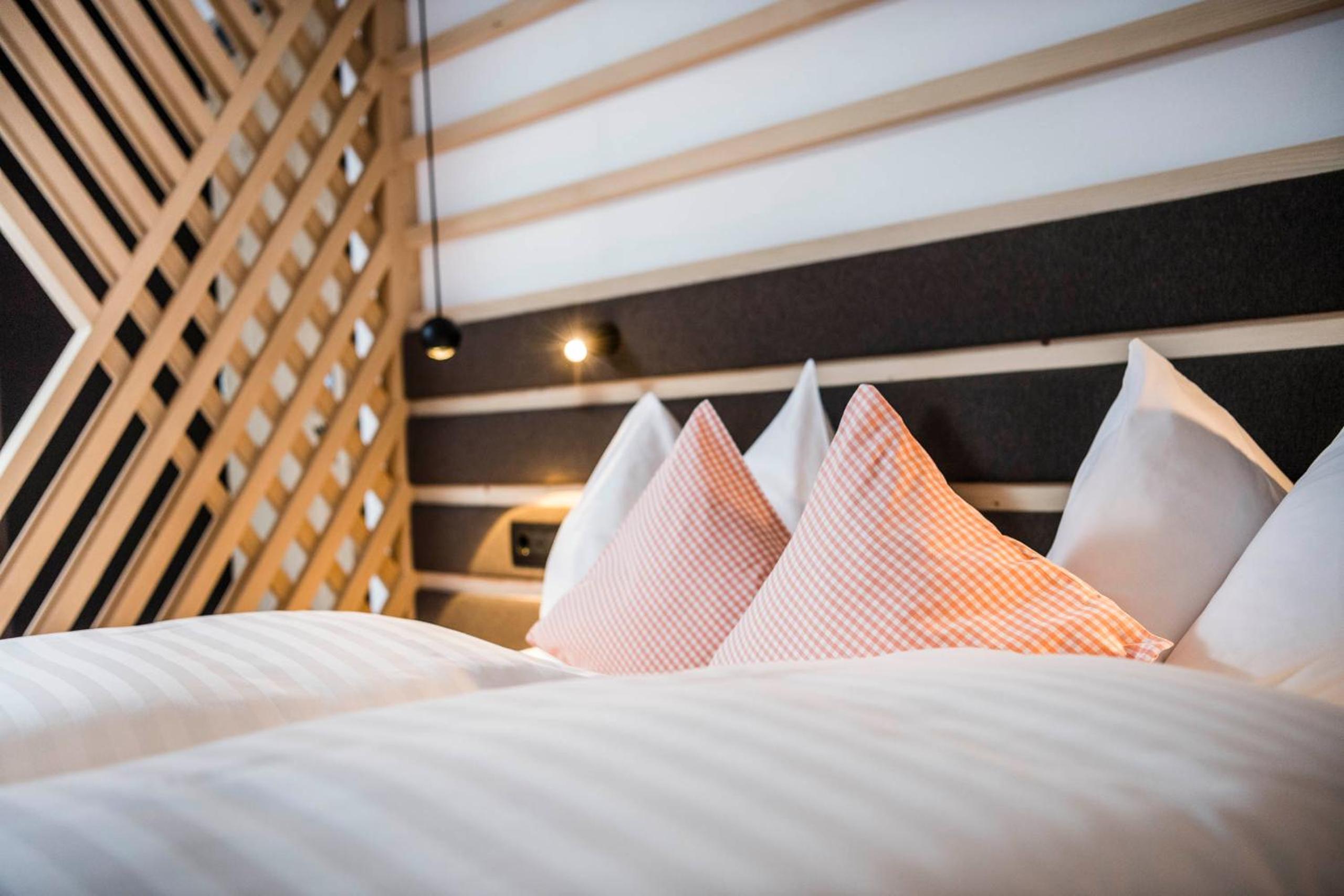 Superior Double or Twin Room - Photo 11