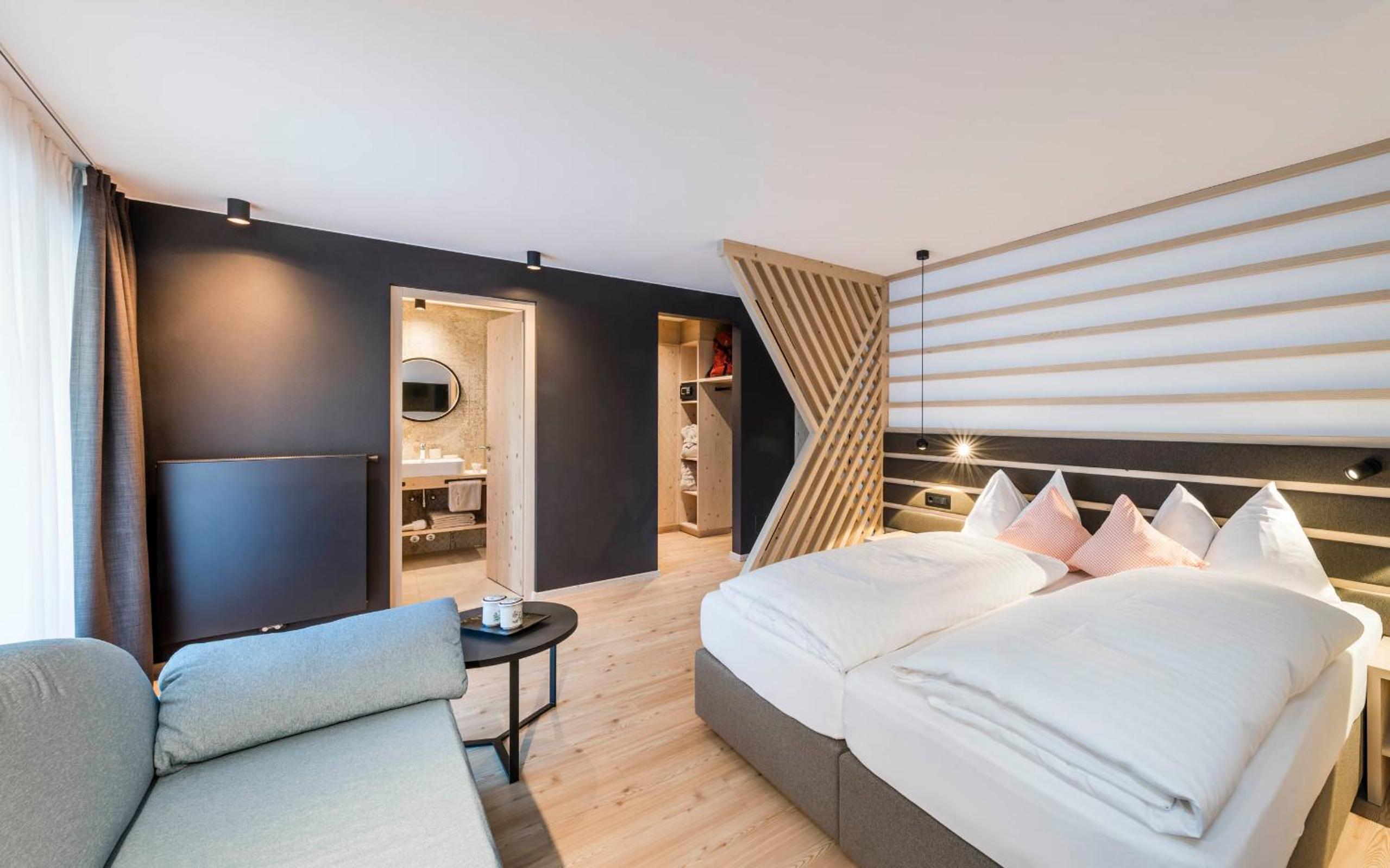 Superior Double or Twin Room - Photo 4