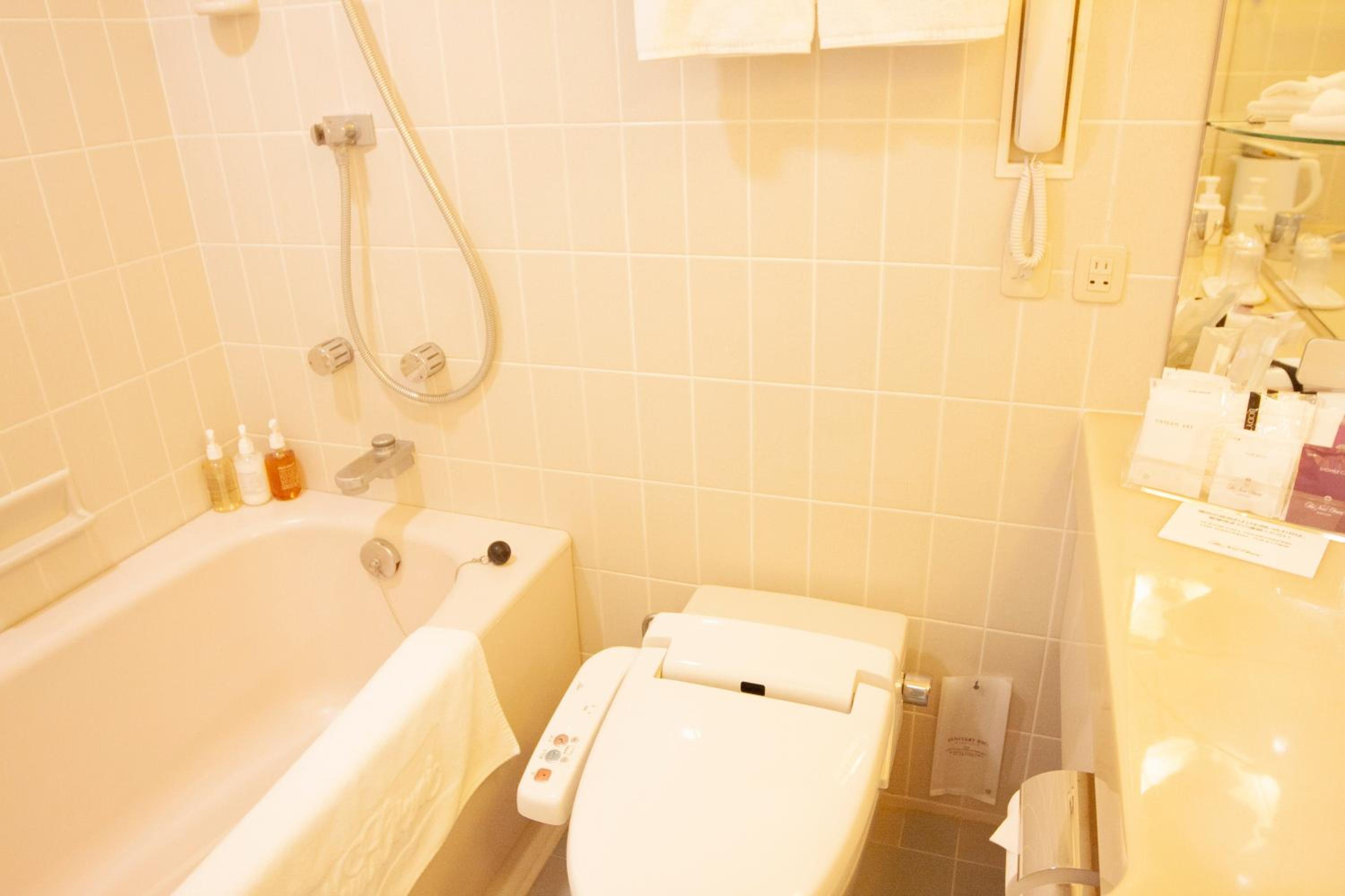 Standard Twin Room - Smoking - Photo 2
