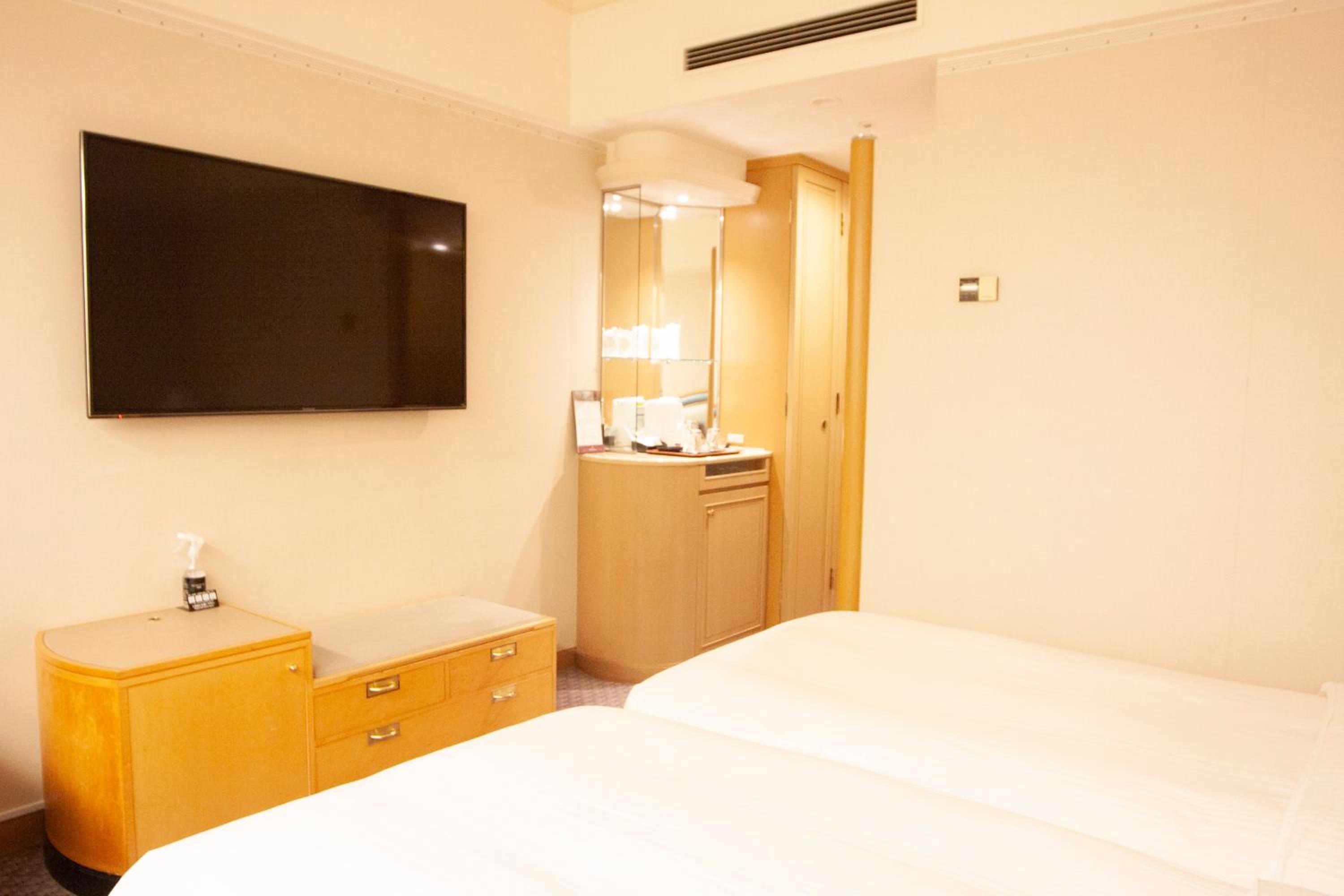 Standard Twin Room - Smoking - Photo 3