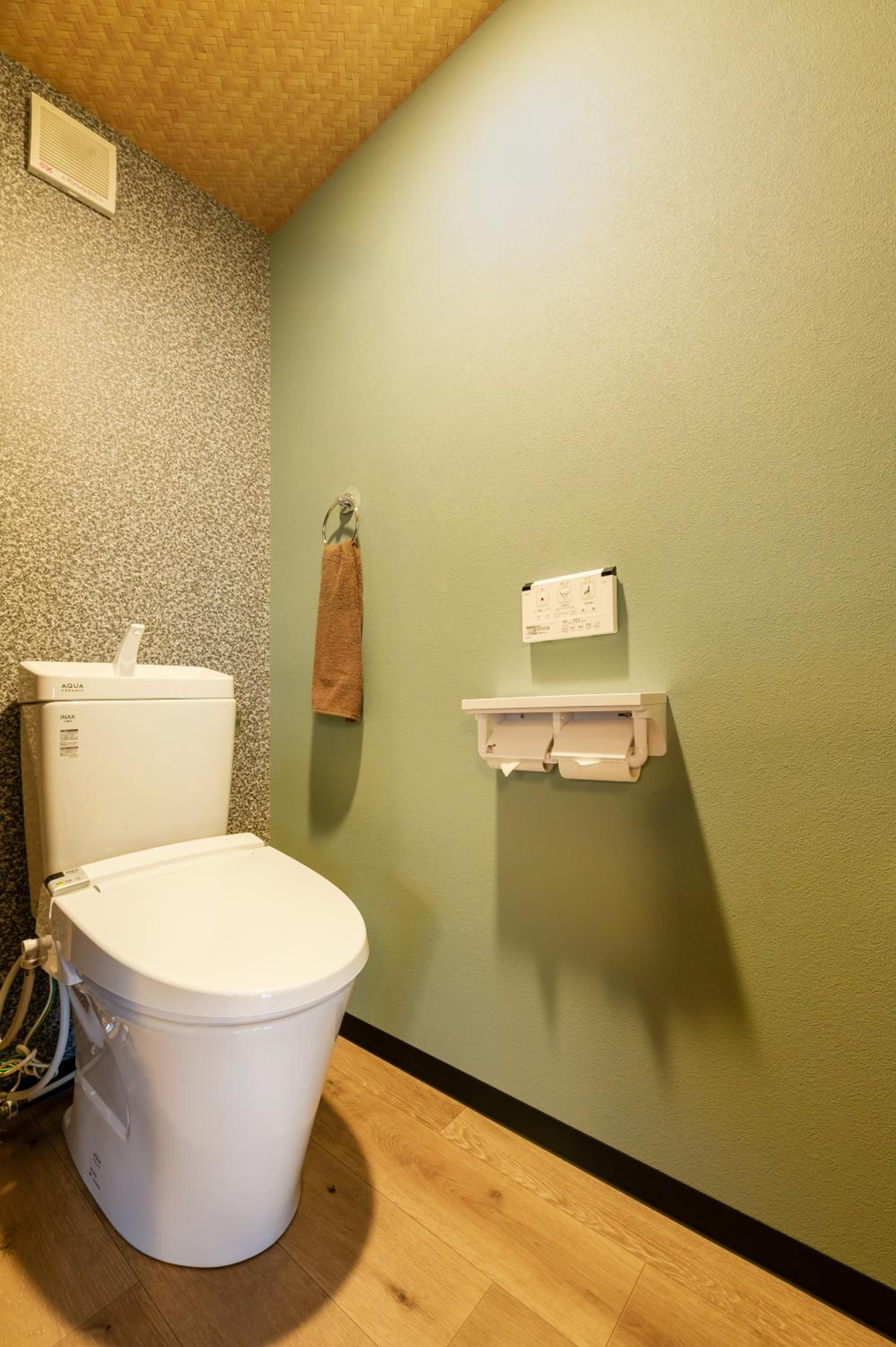 Three-Bedroom House - Photo 20