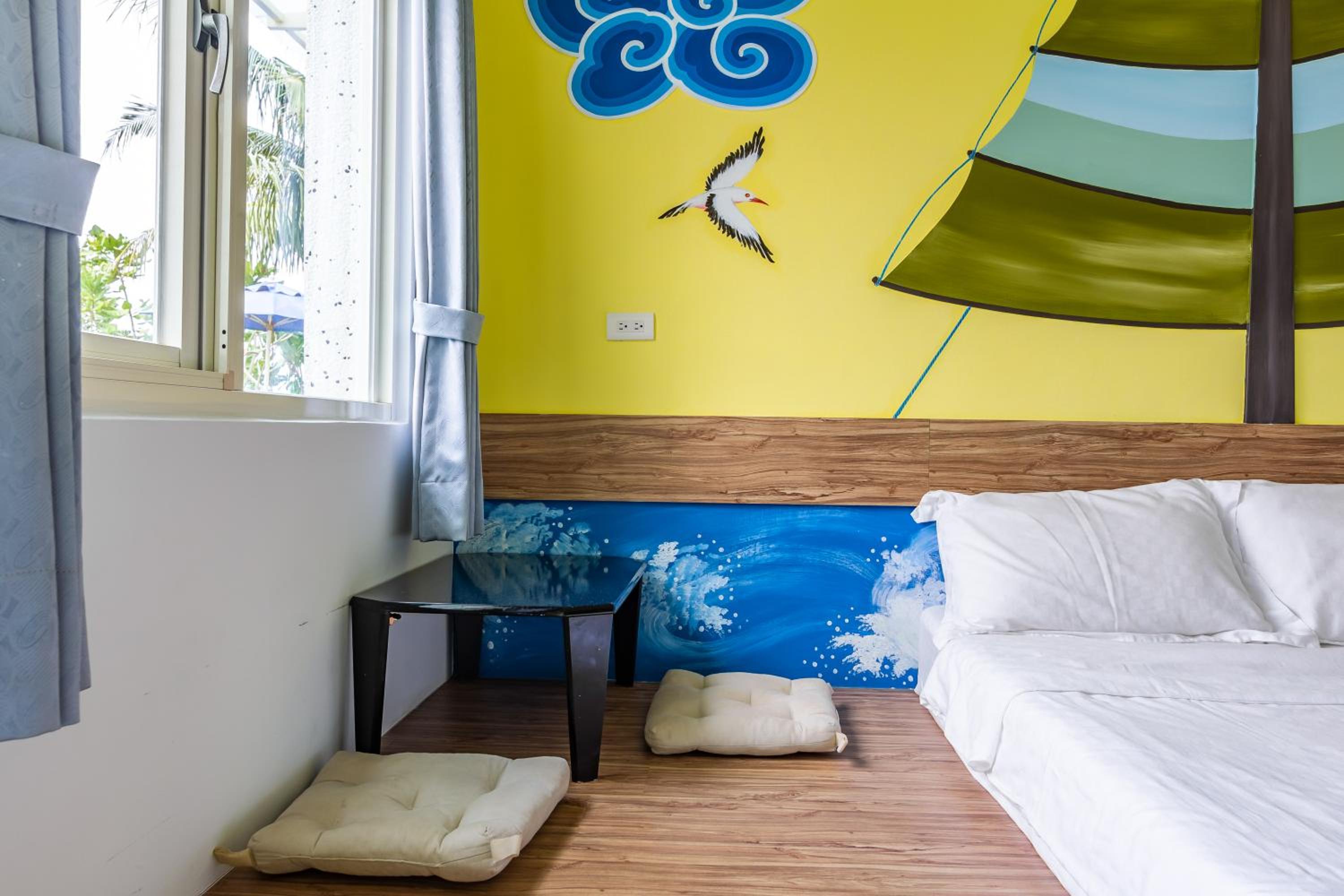 Quadruple Room with Garden View - Photo 5