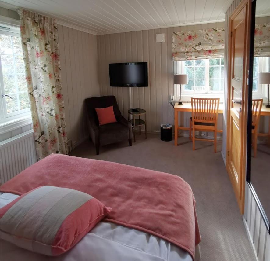Standard Double Room photo 1