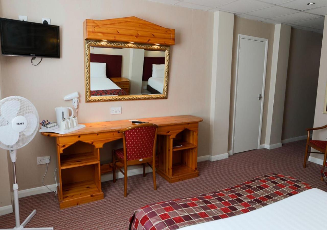 Family Suite (2 Adults + 3 Children) photo 1