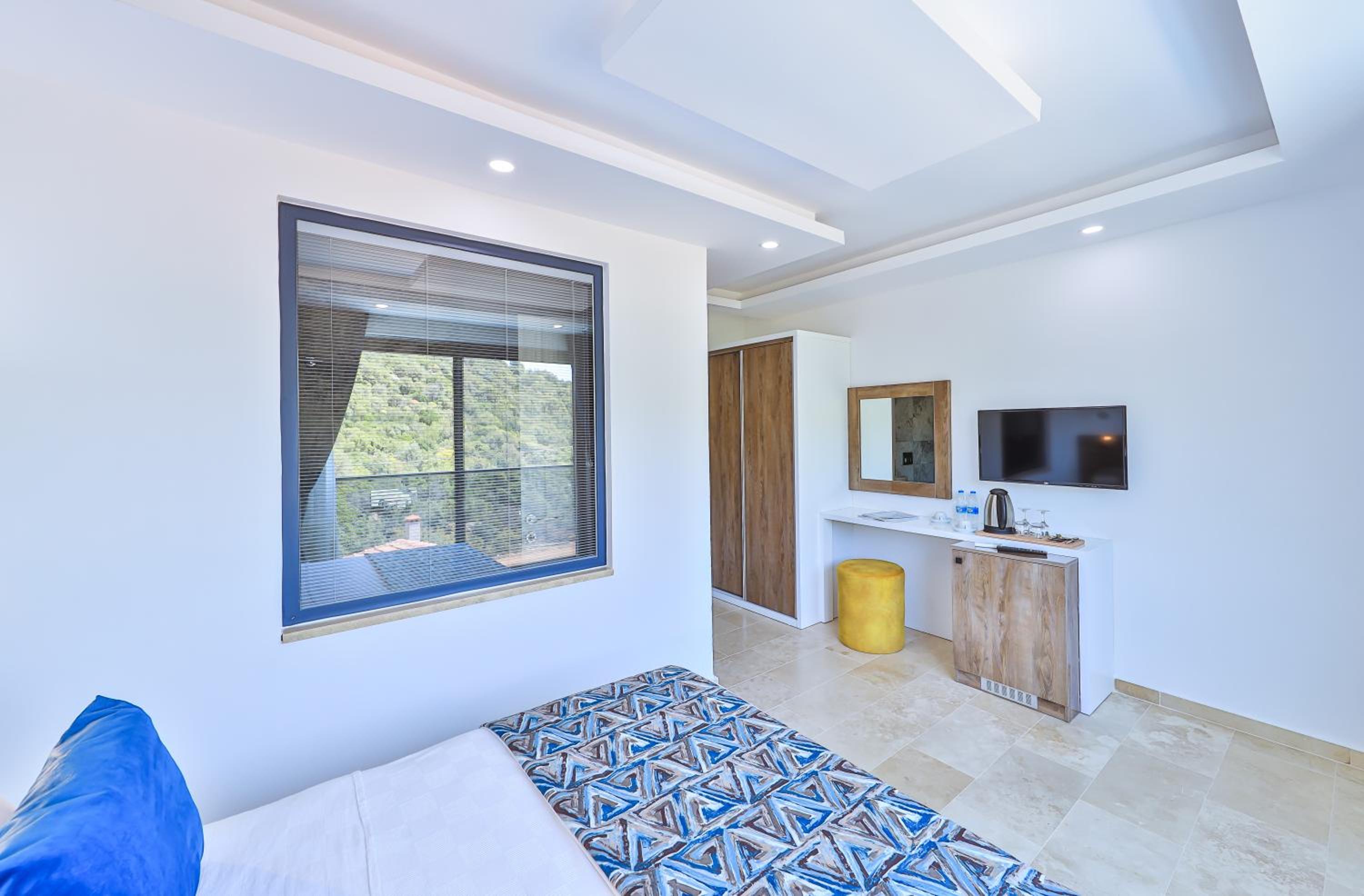 Villa with Sea View - Photo 23