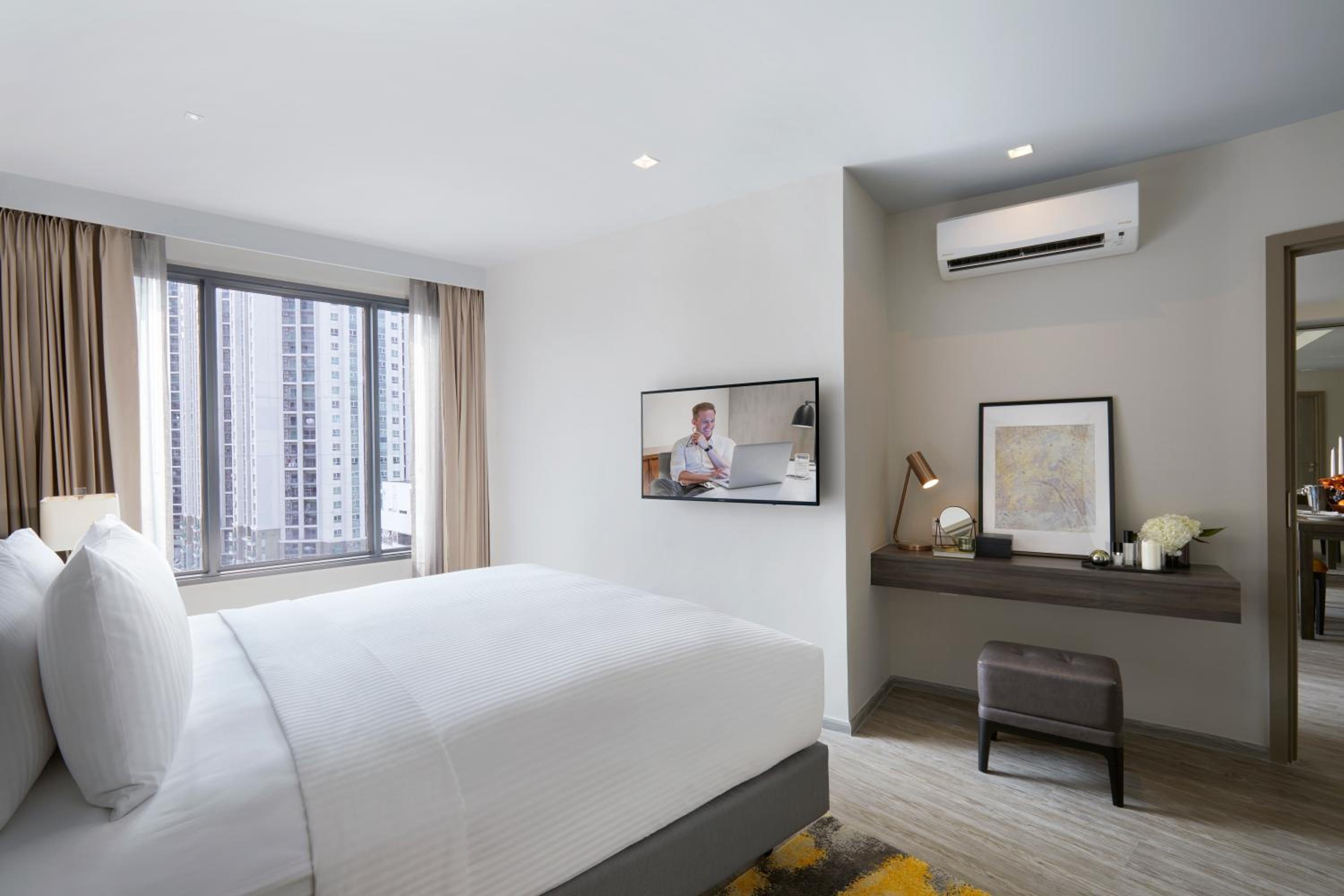 One-Bedroom Executive