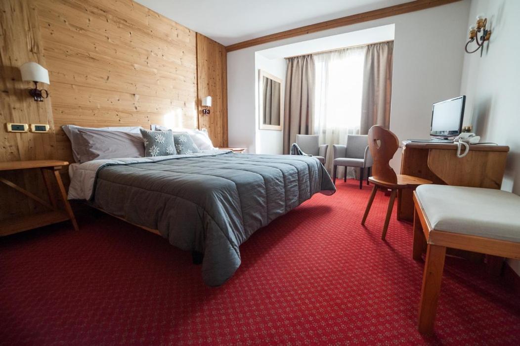 Double Room - Photo 3
